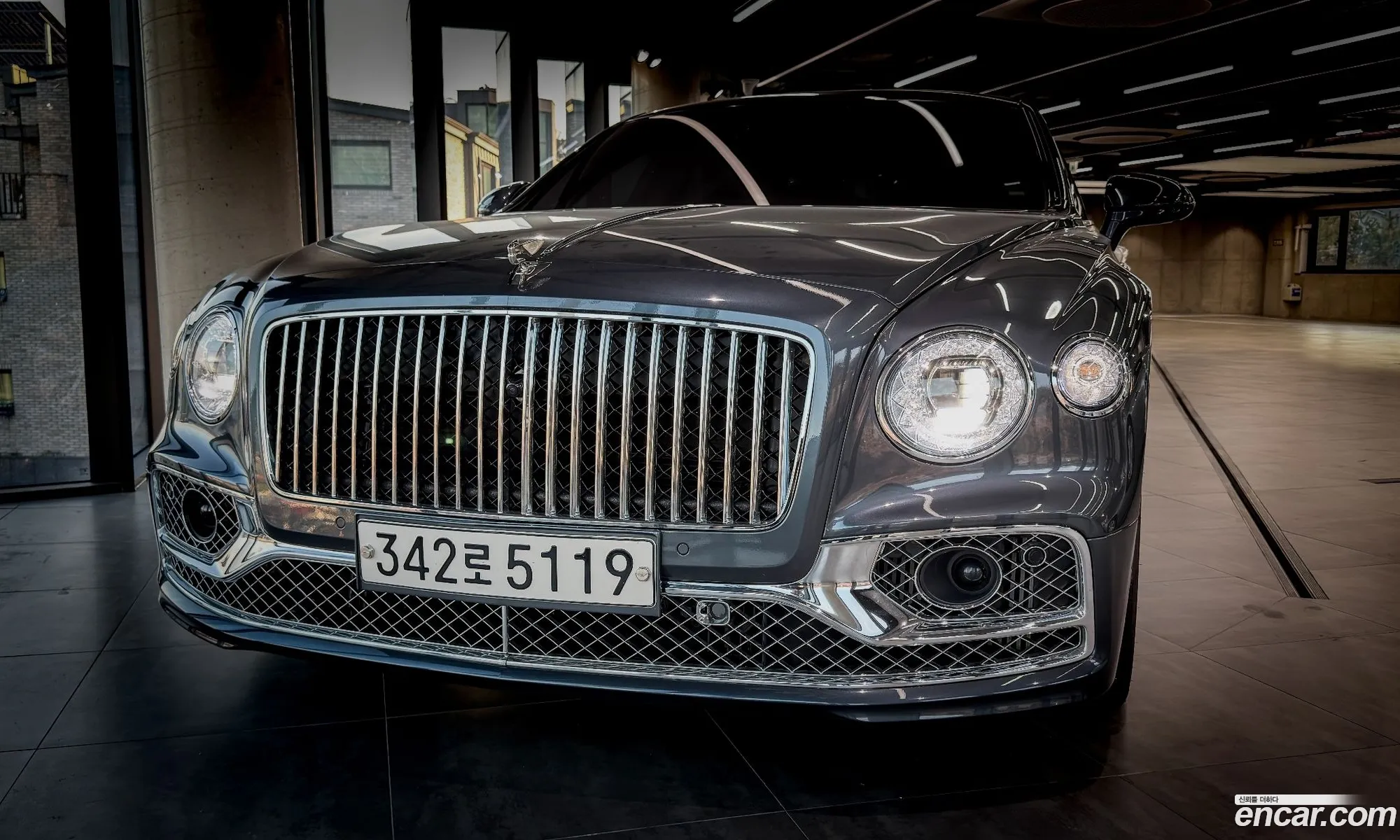 Bentley Flying Spur 2021 — 9