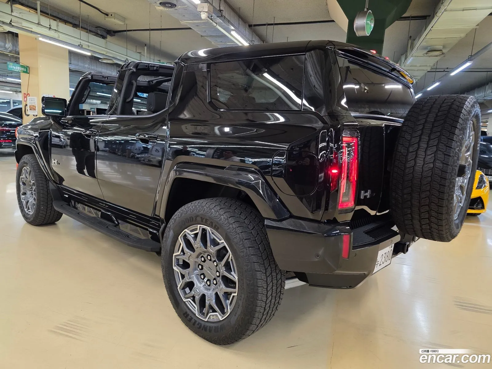 GMC Hummer EV 2025 — 4