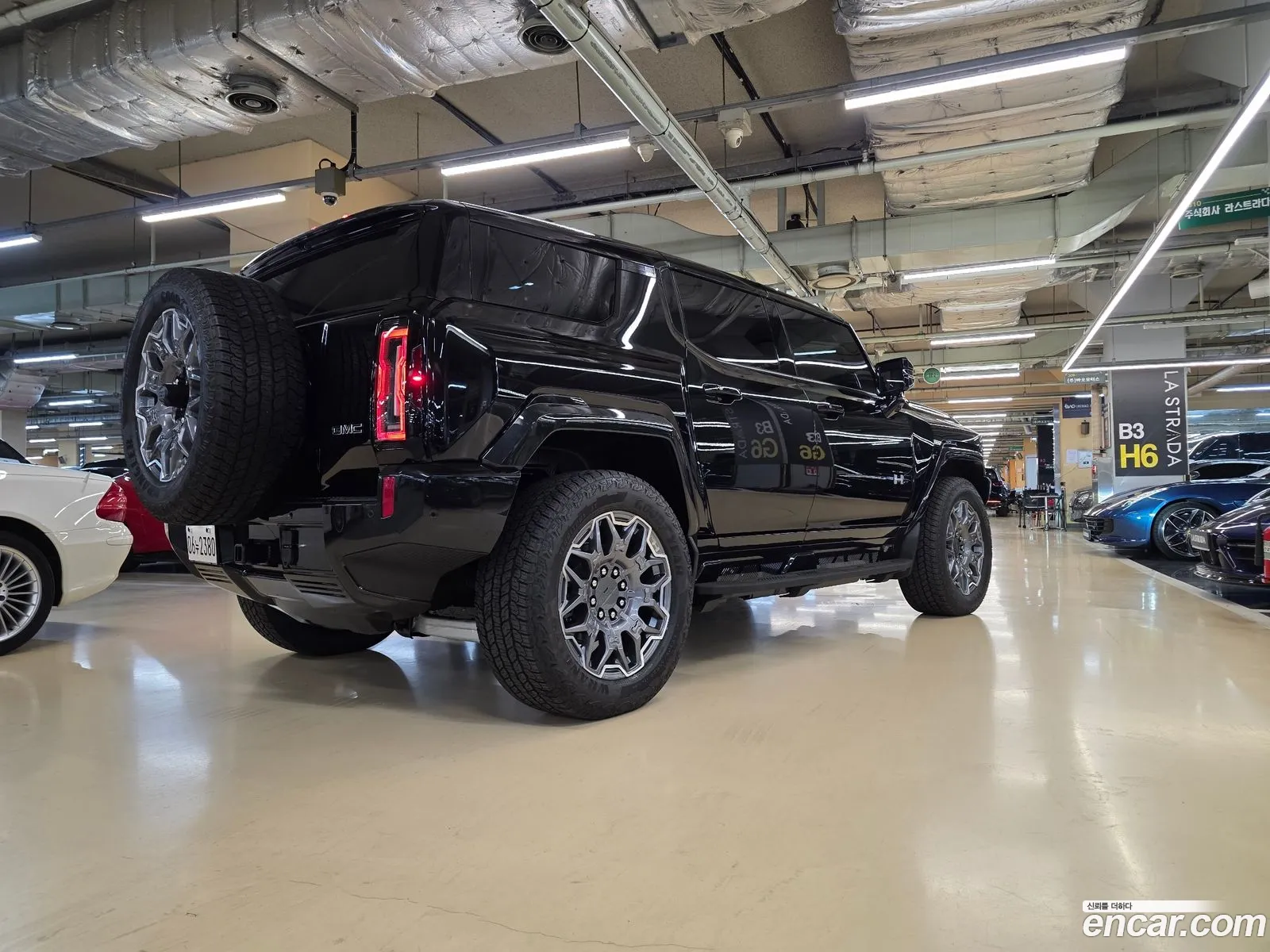 GMC Hummer EV 2025 — 16