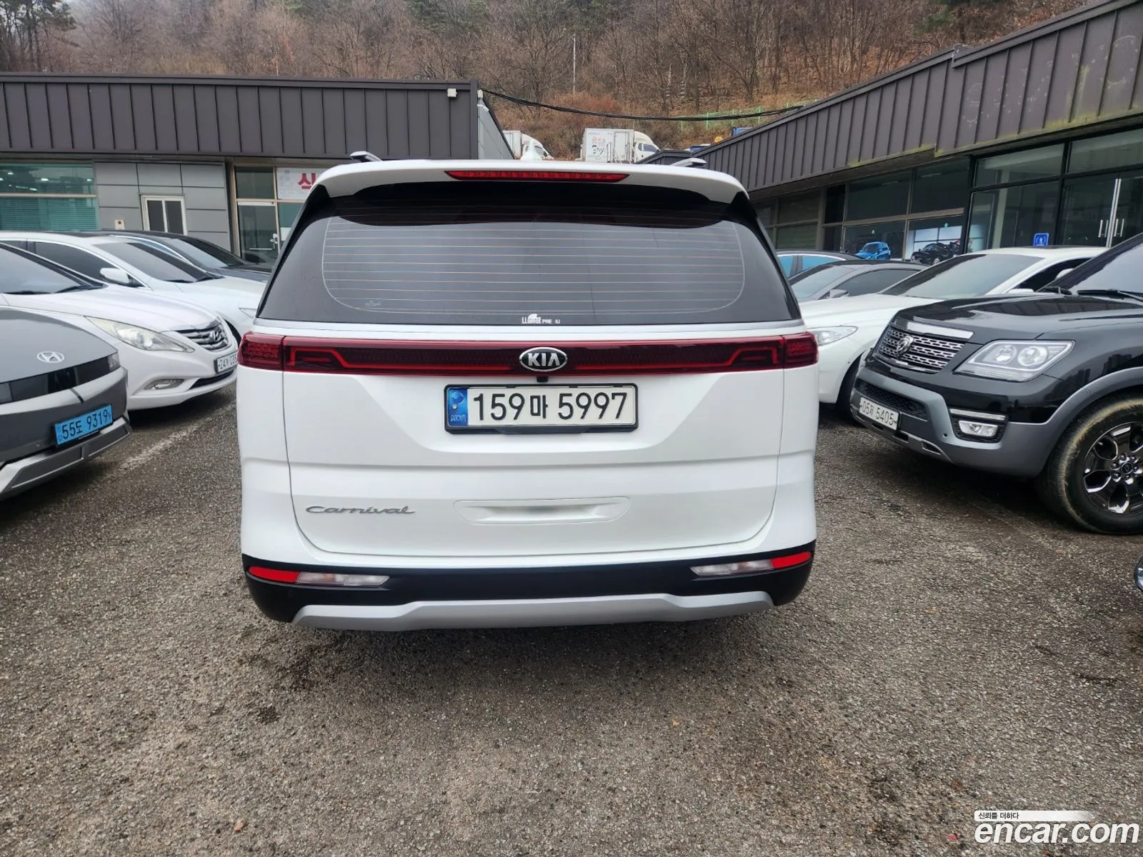 Kia Carnival 2020 — 9
