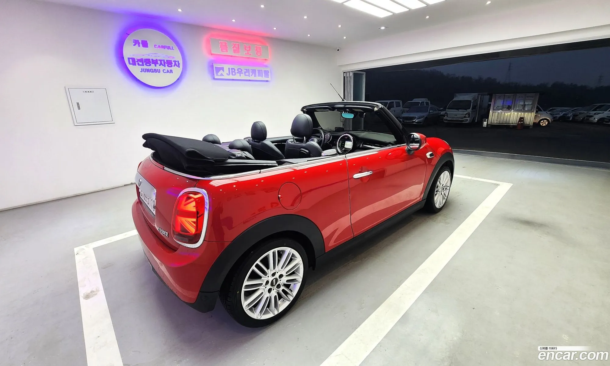 Mini Cooper Convertible 2020 — 4