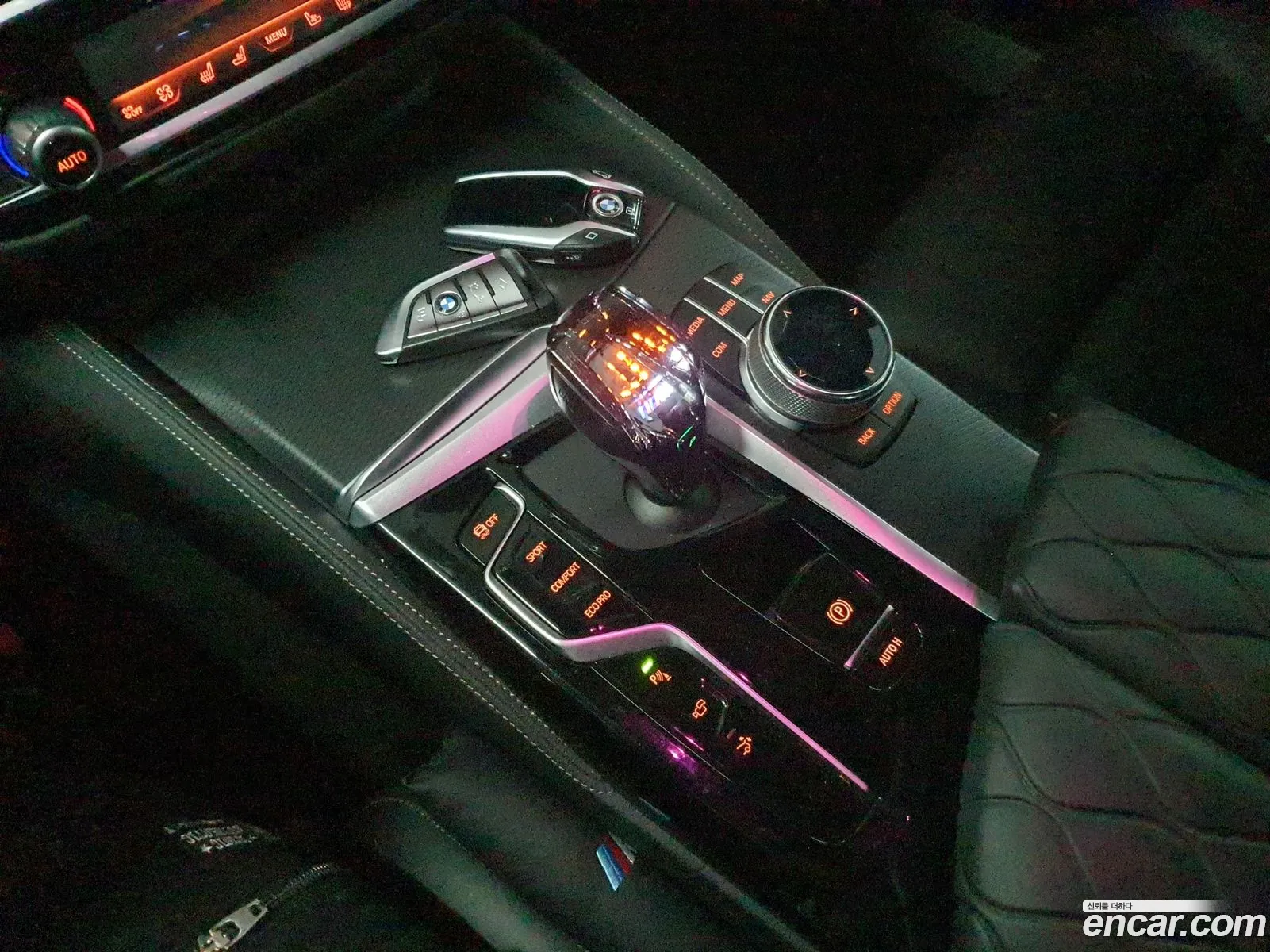 BMW 6 Series GT 2023 — 6
