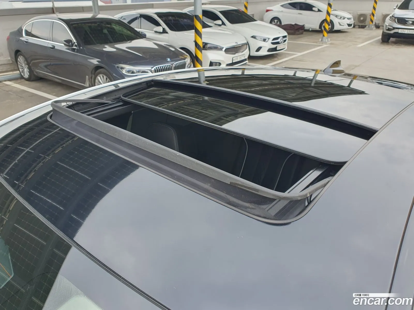BMW 6 Series GT 2023 — 8