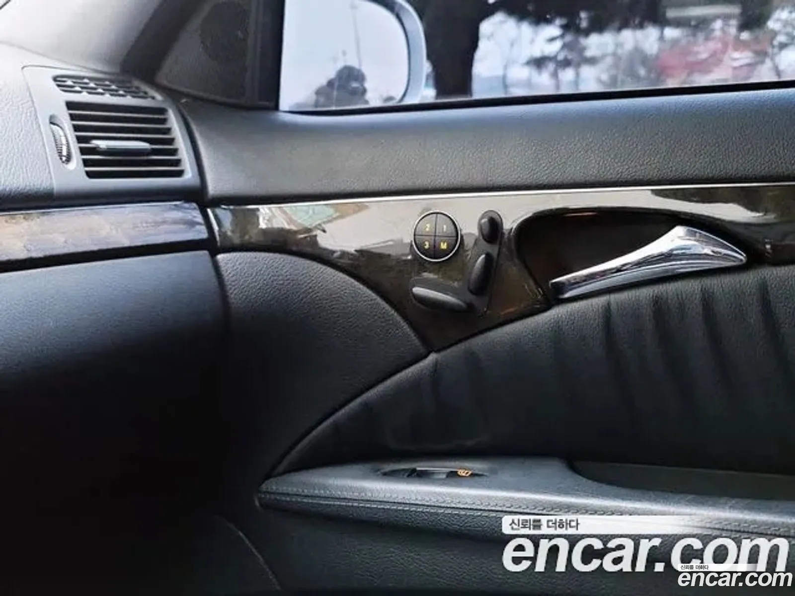 Mercedes-Benz E-Class W211 2002 — 5