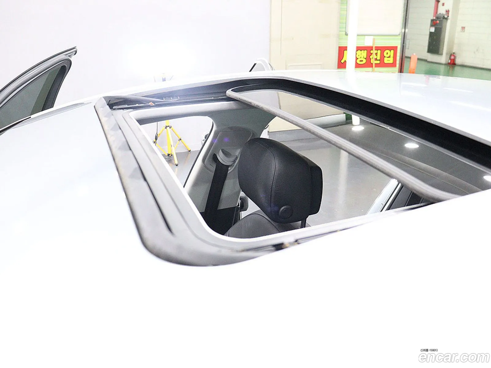 Audi A6 2014 — 18