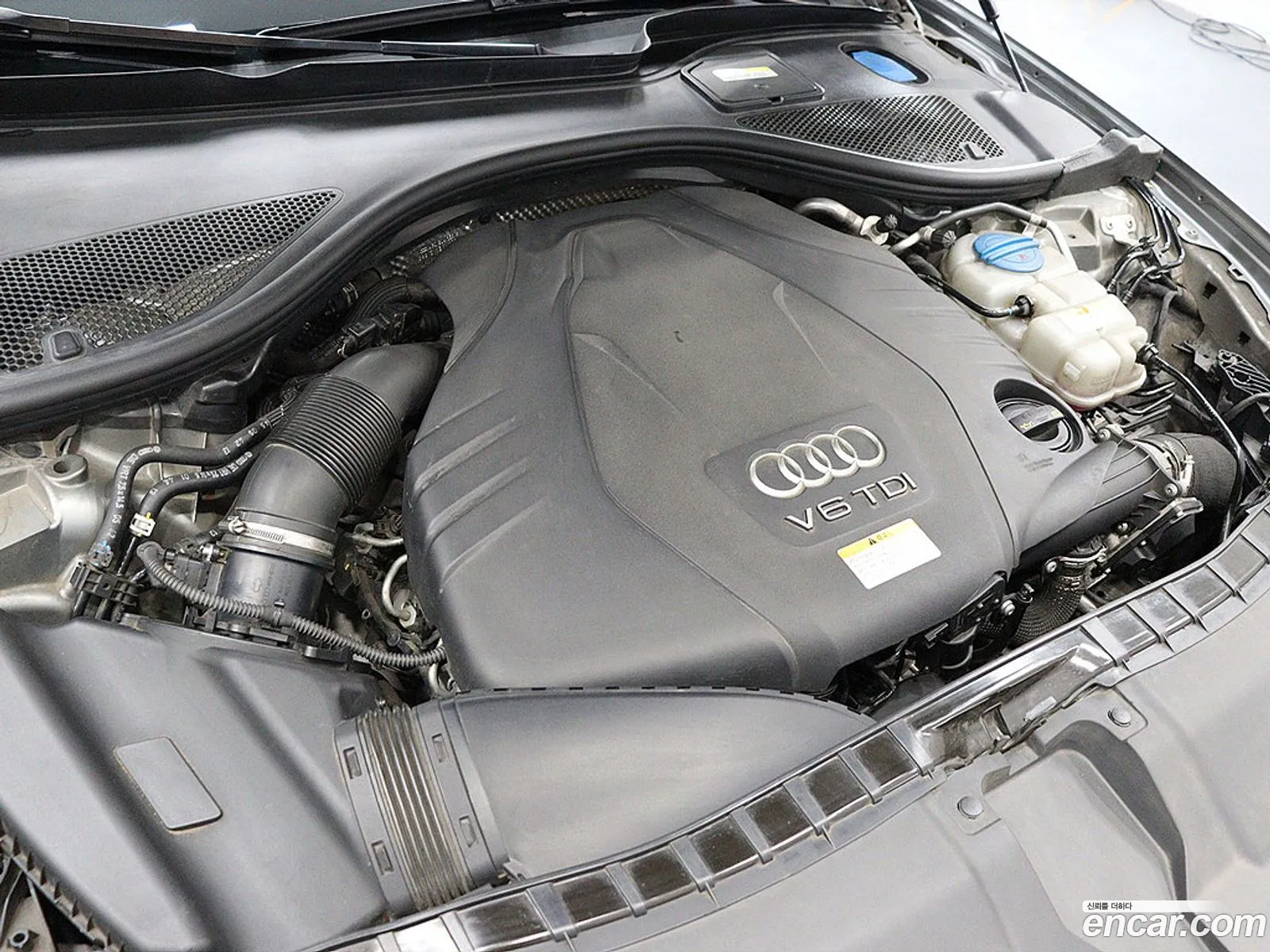 Audi A6 2014 — 8