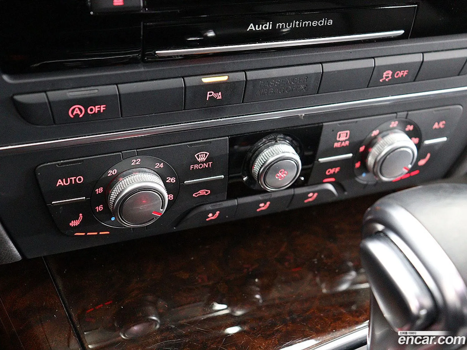 Audi A6 2014 — 19
