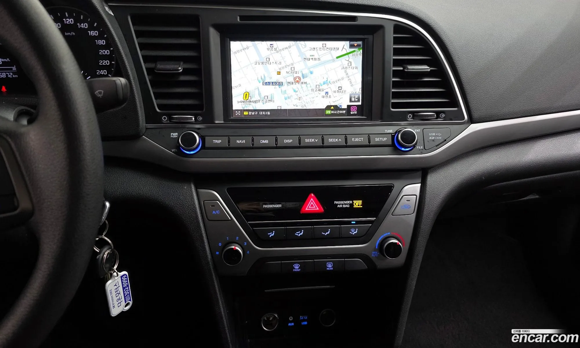 Hyundai Elantra AD 2017 — 5