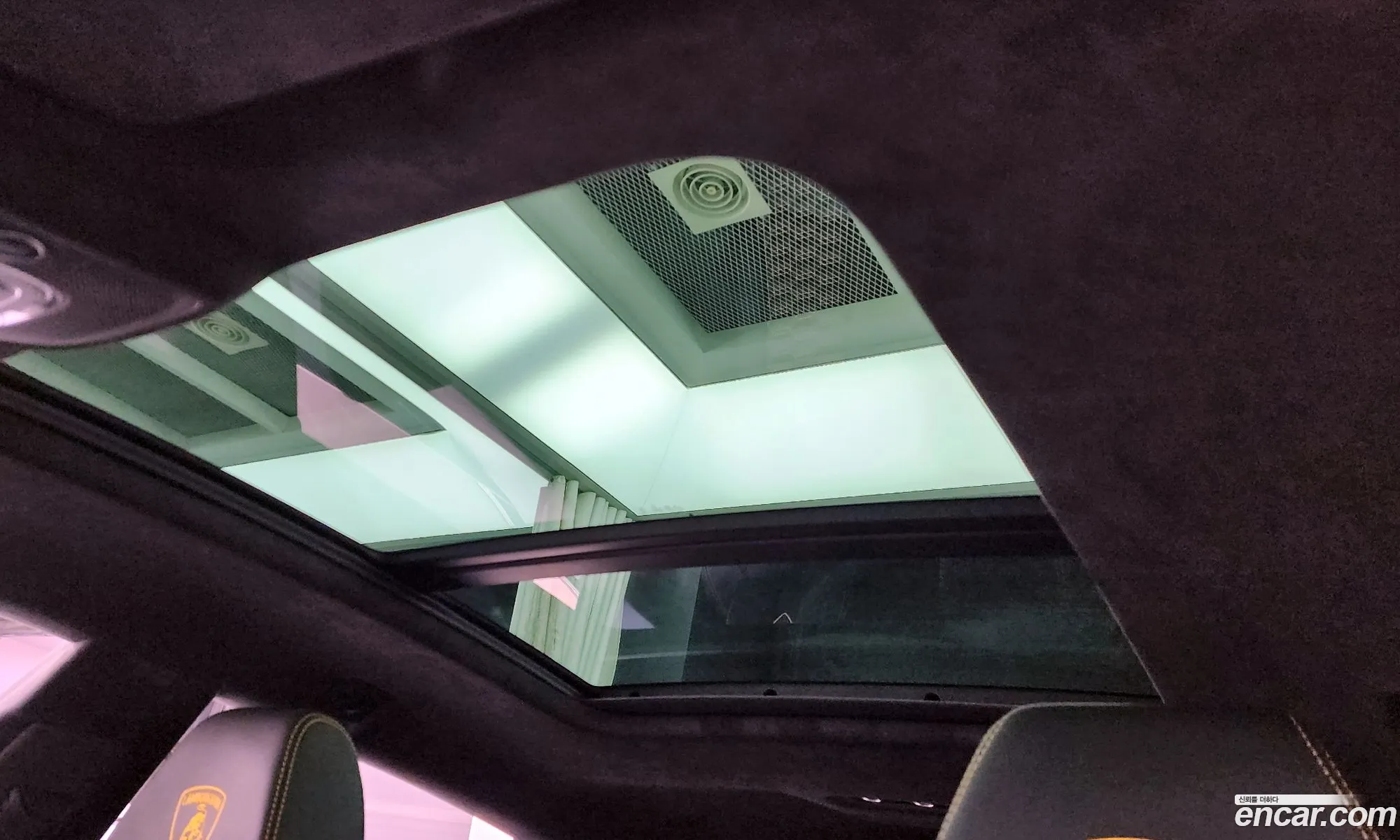 Lamborghini Urus 2020 ZPBEA1ZL0LLA09623 — 16