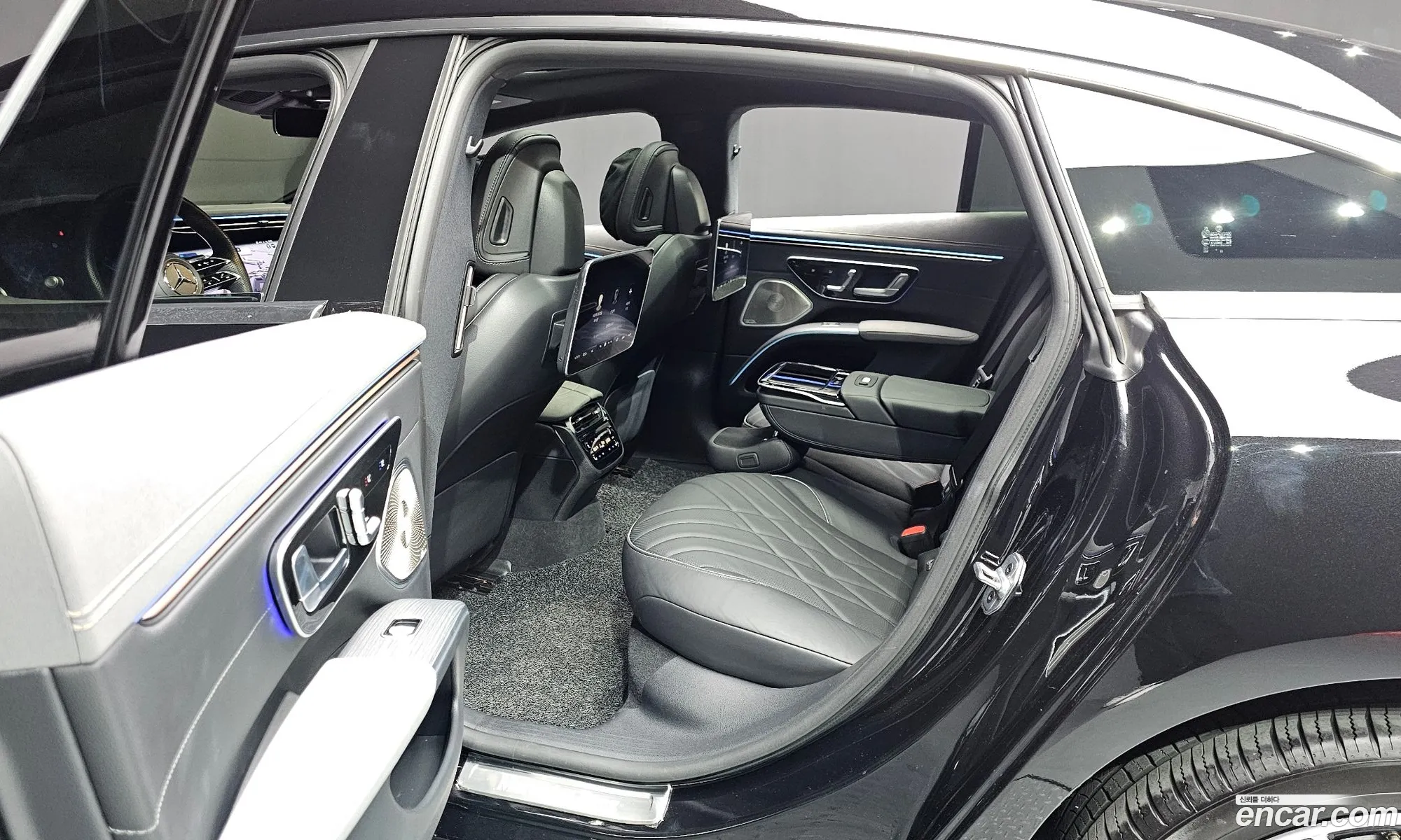 Mercedes-Benz EQS V297 2022 — 9