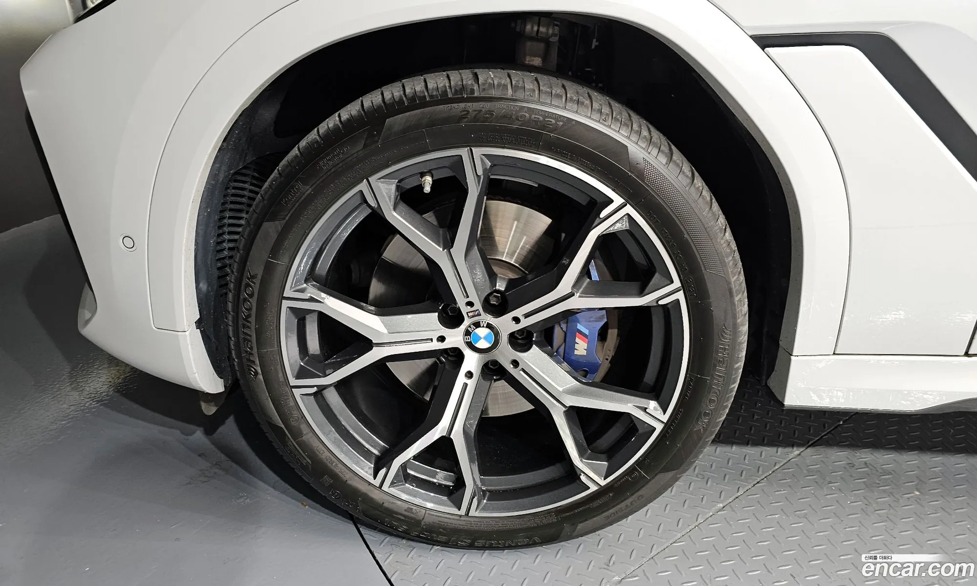 BMW X6 2022 — 11