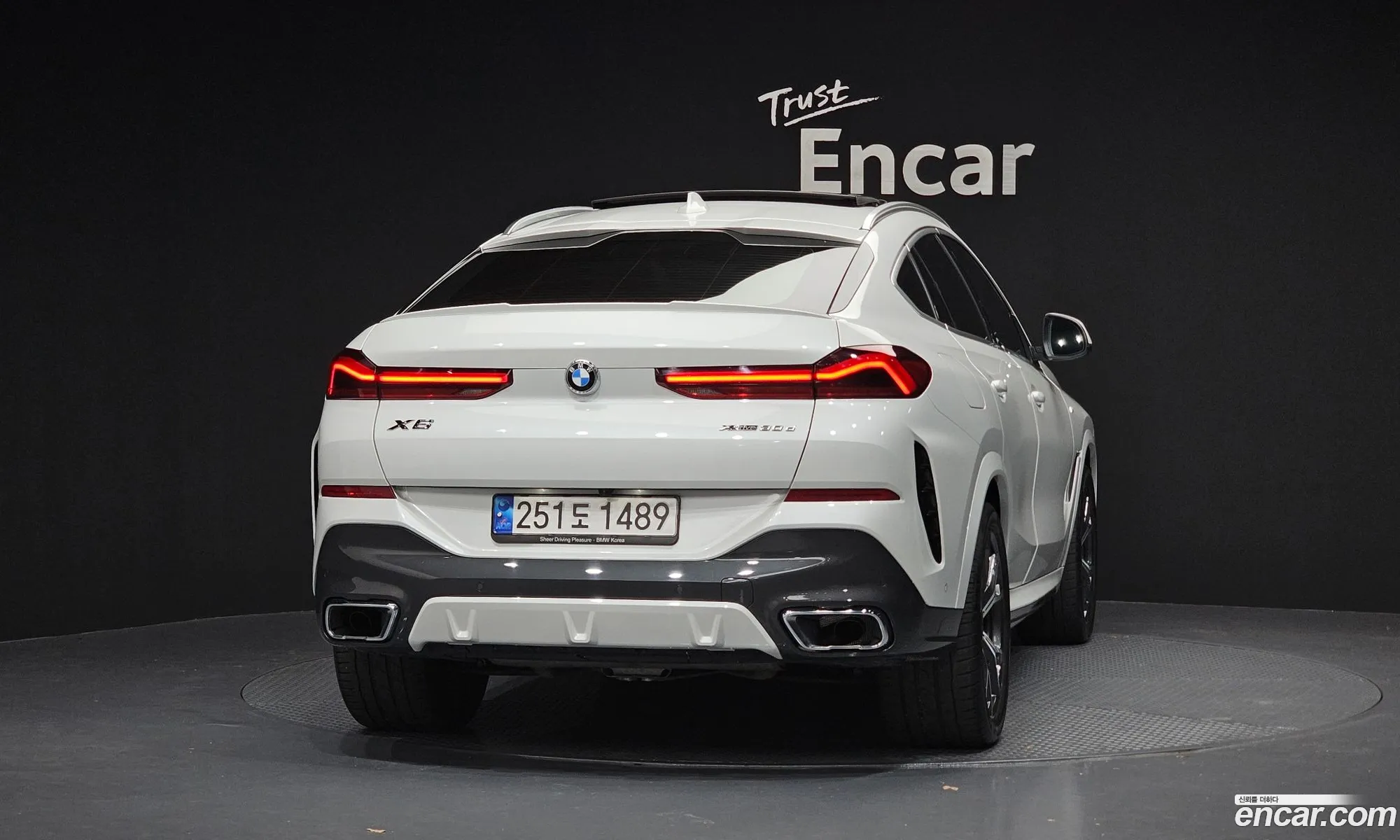 BMW X6 2022 — 10