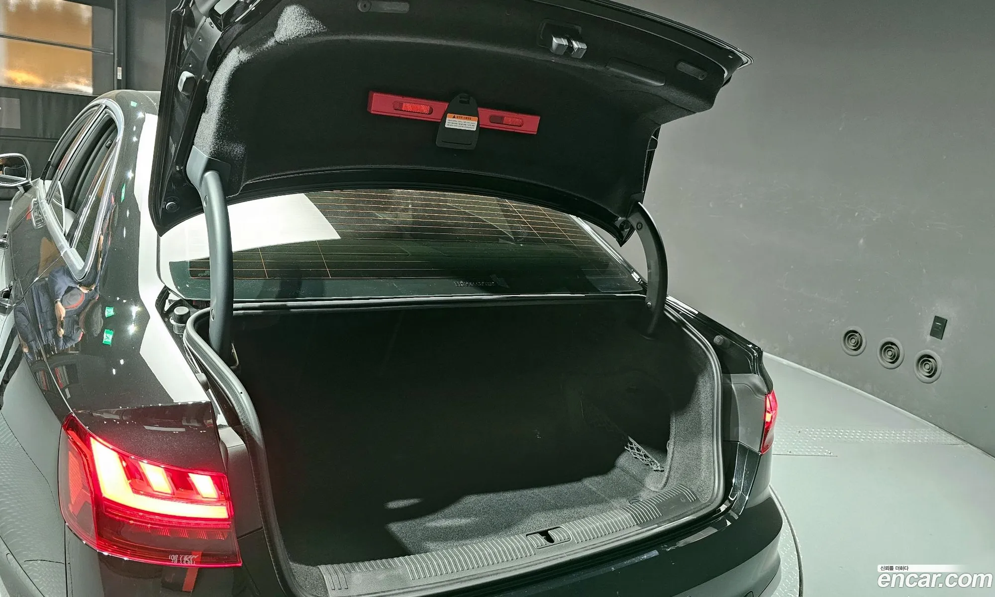 Audi A4 2021 WAUZZZF46MA075312 — 6