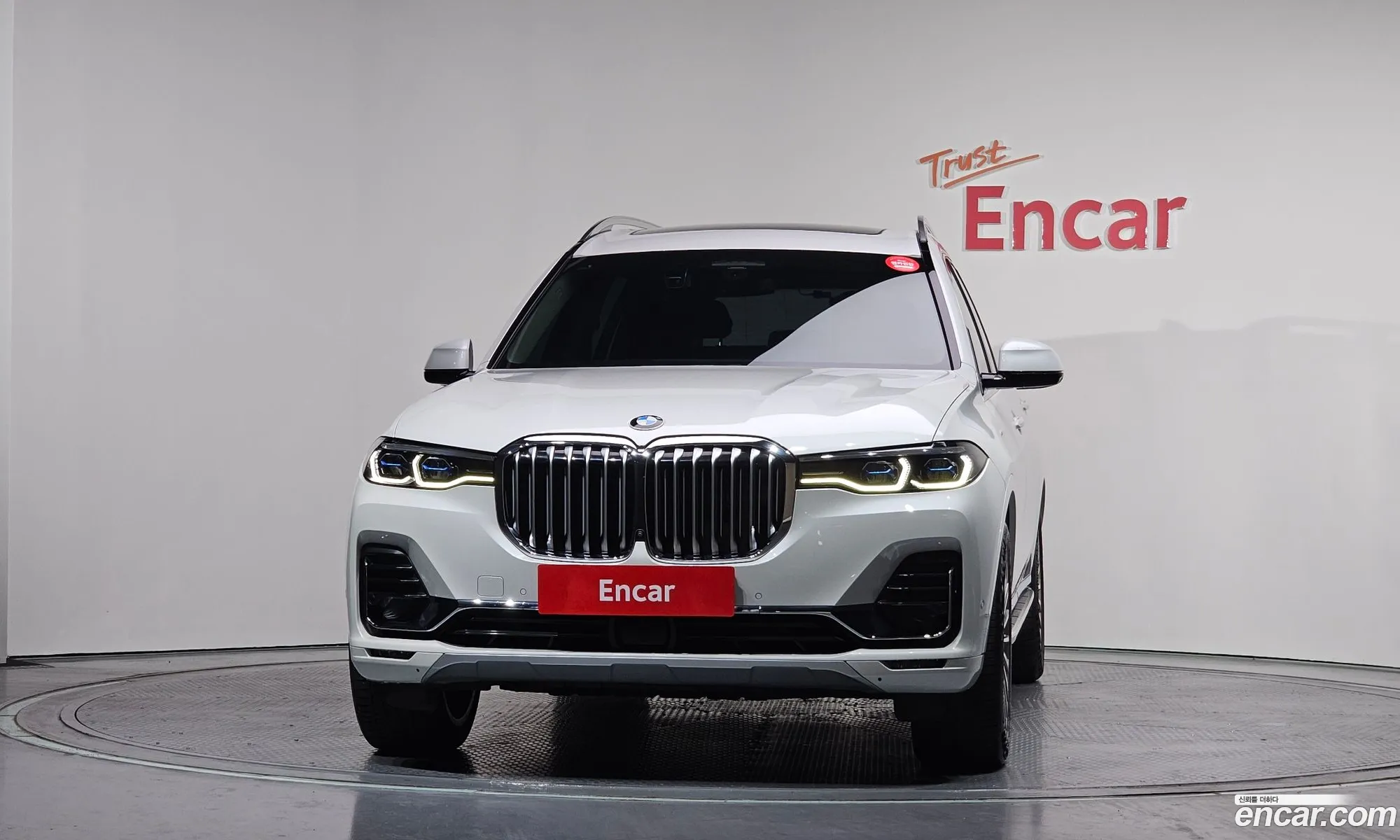 BMW X7 2021 — 13