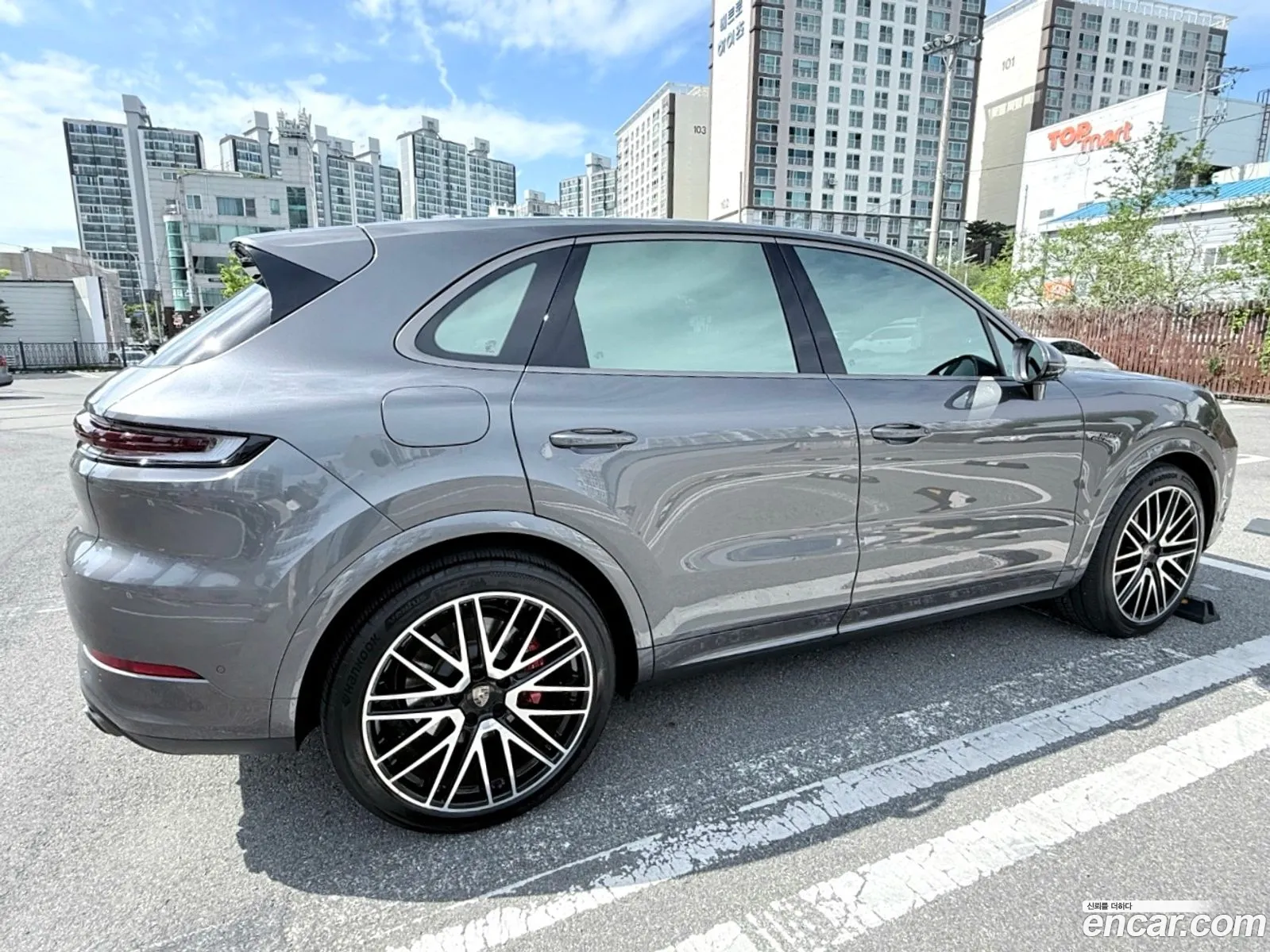Porsche Cayenne 2025 — 4
