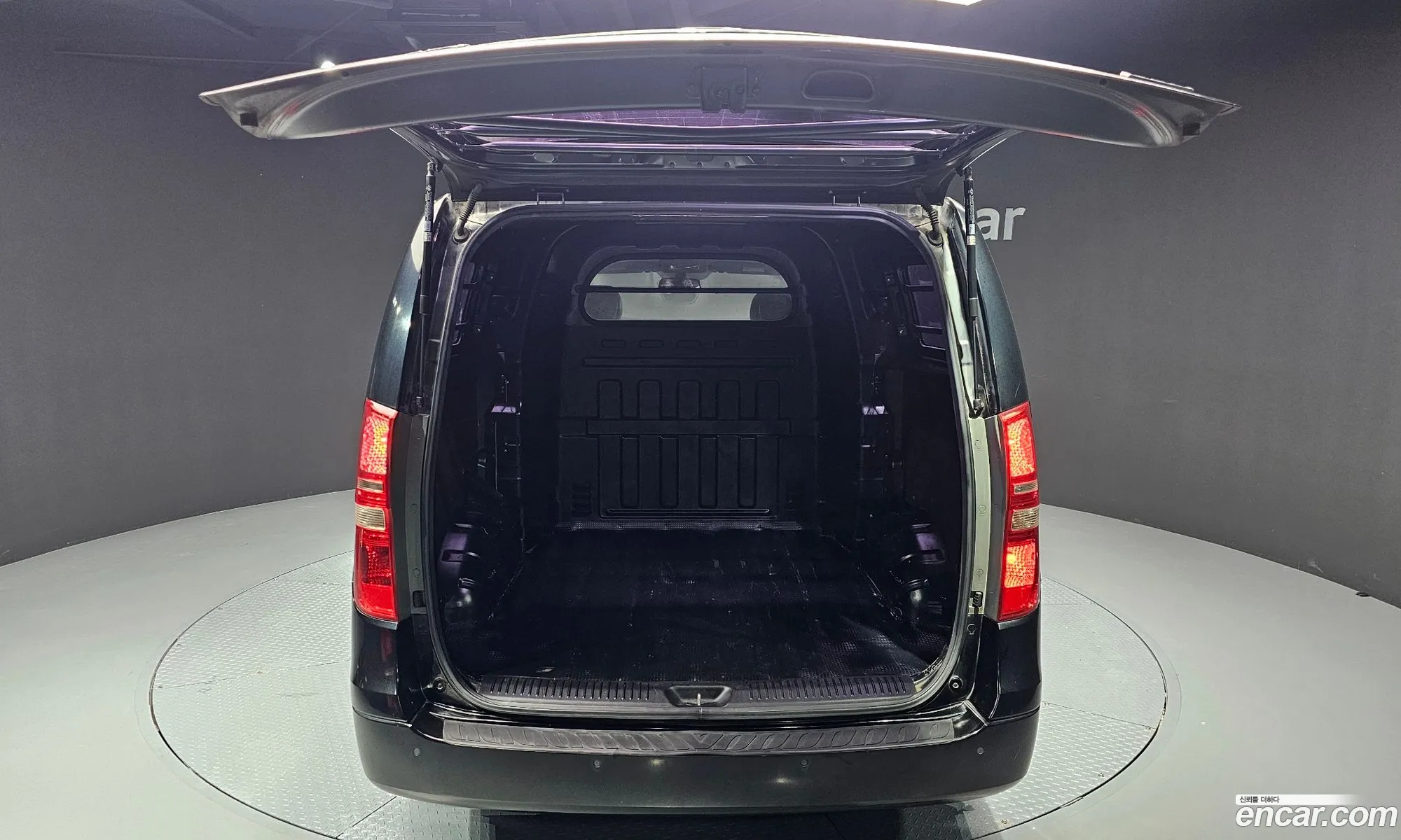 Hyundai Grand Starex 2012 — 6