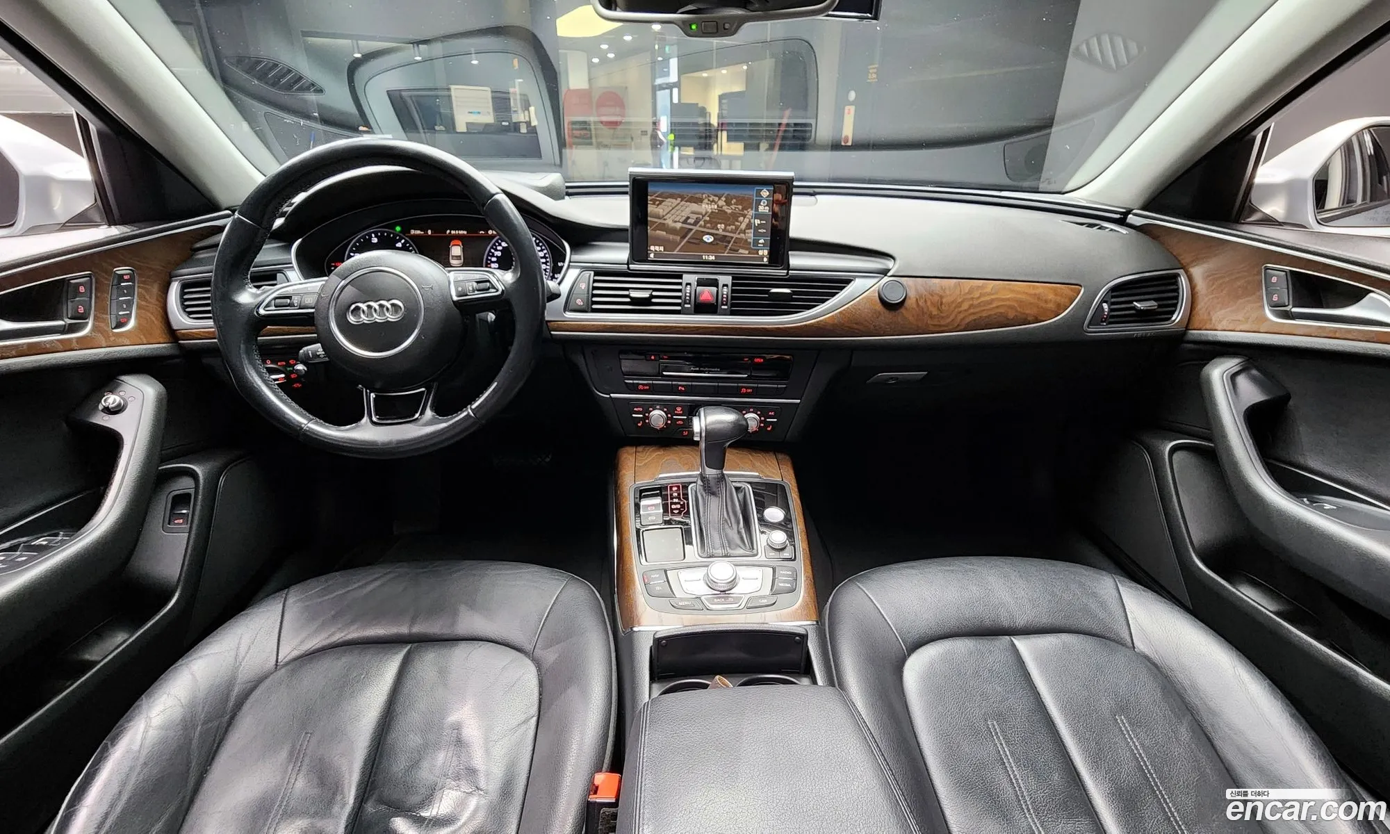 Audi A6 2015 — 12