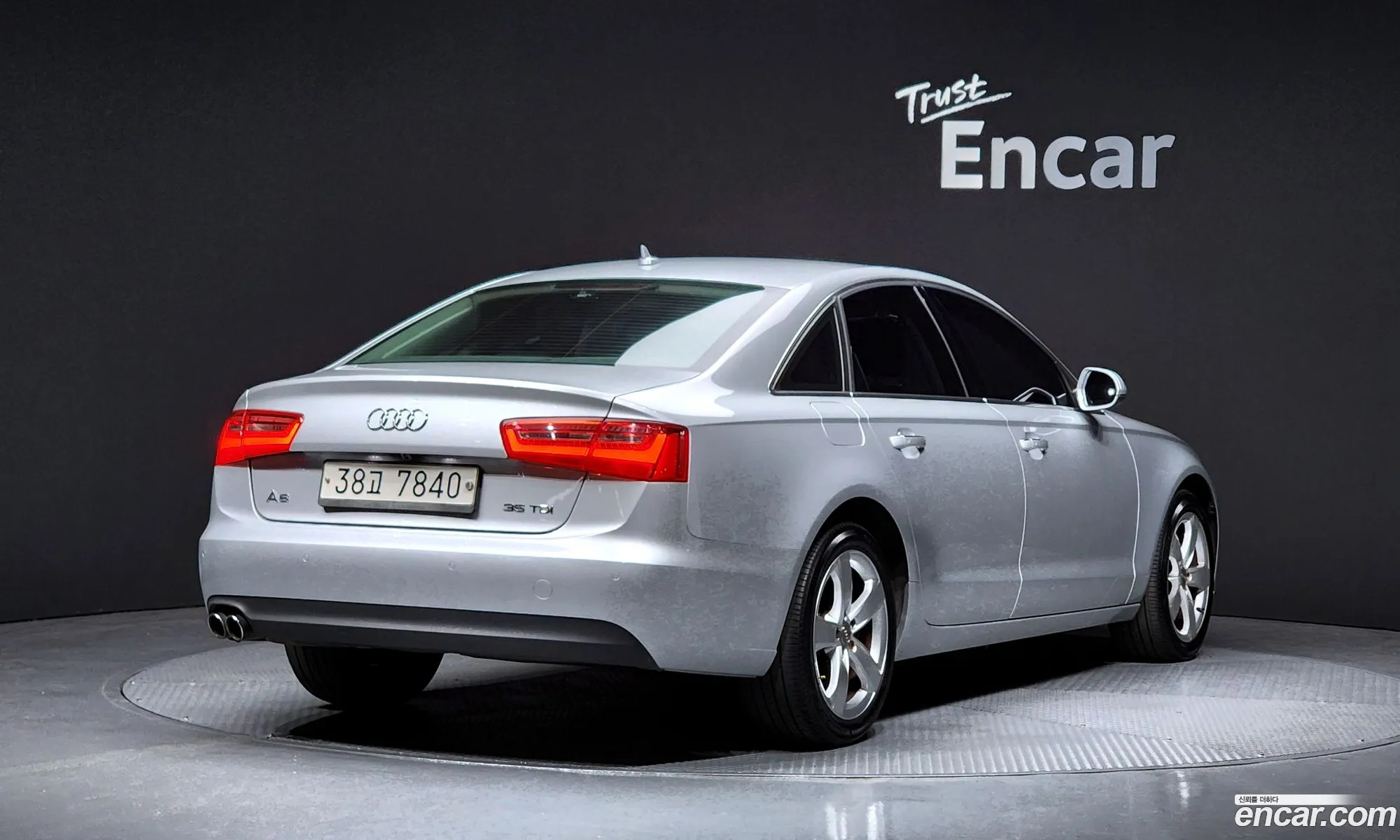 Audi A6 2015 — 19