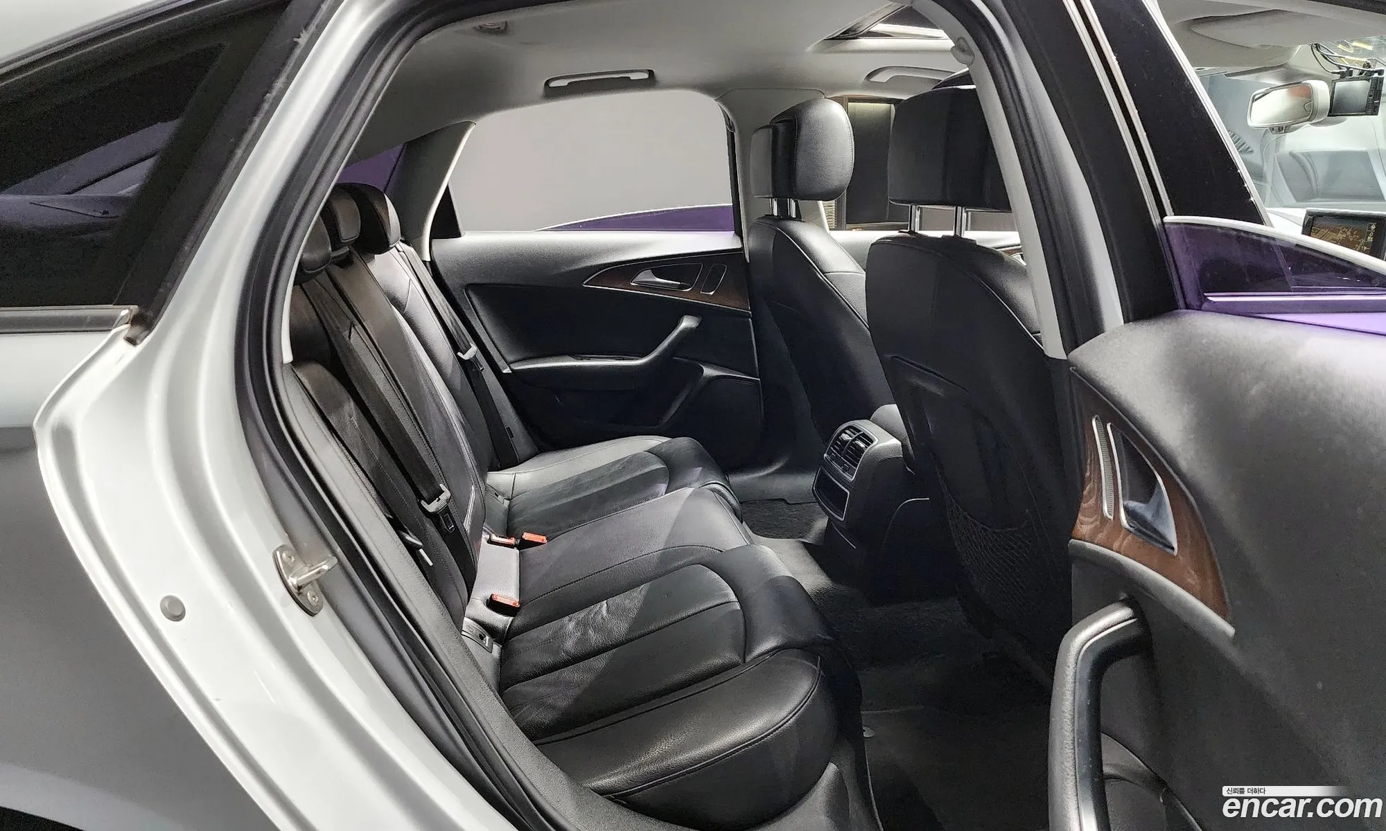 Audi A6 2015 — 14