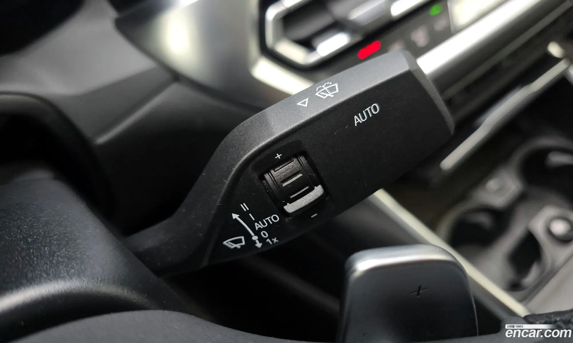 BMW 3 Series 2021 WBA5V5108MFK45552 — 2