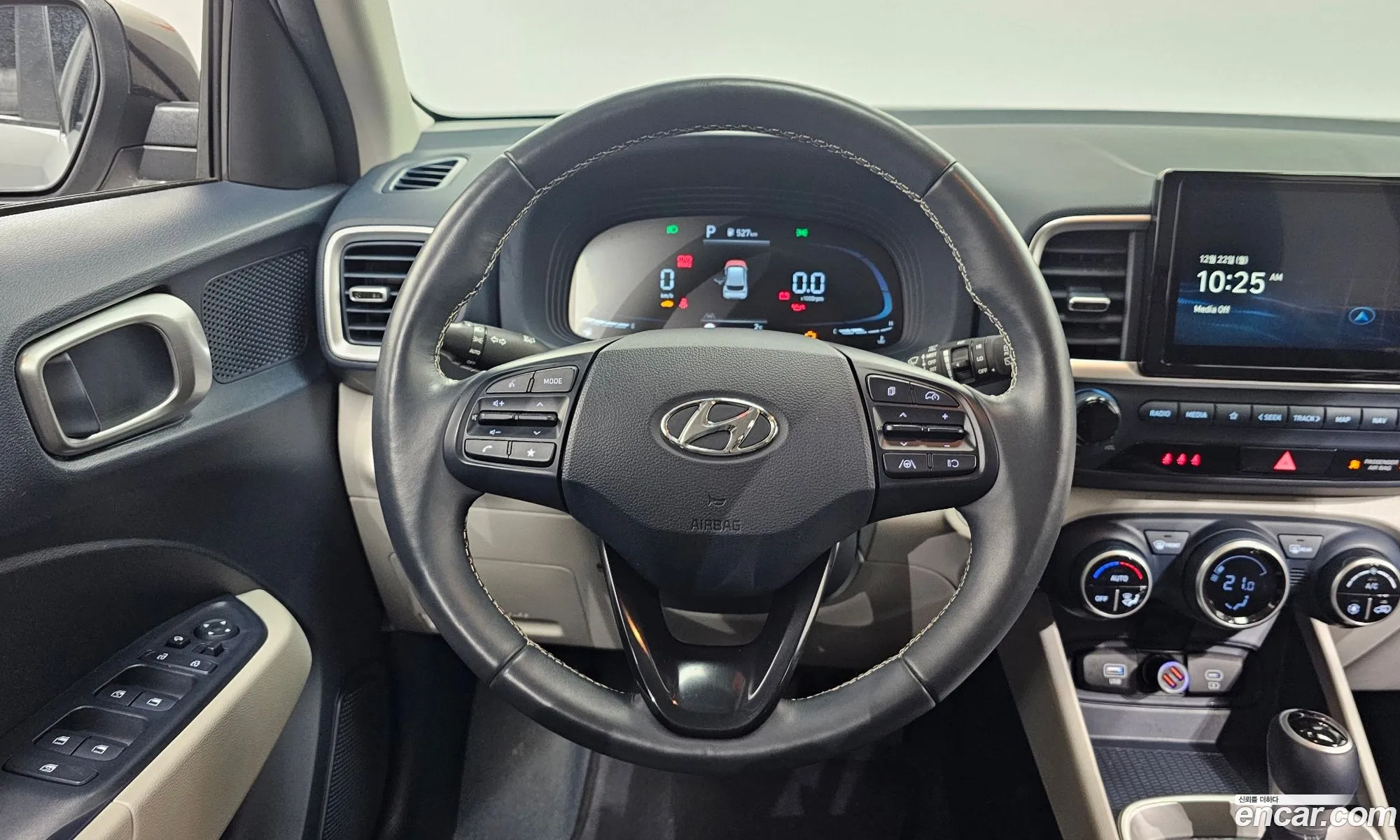 Hyundai Venue 2024 — 8
