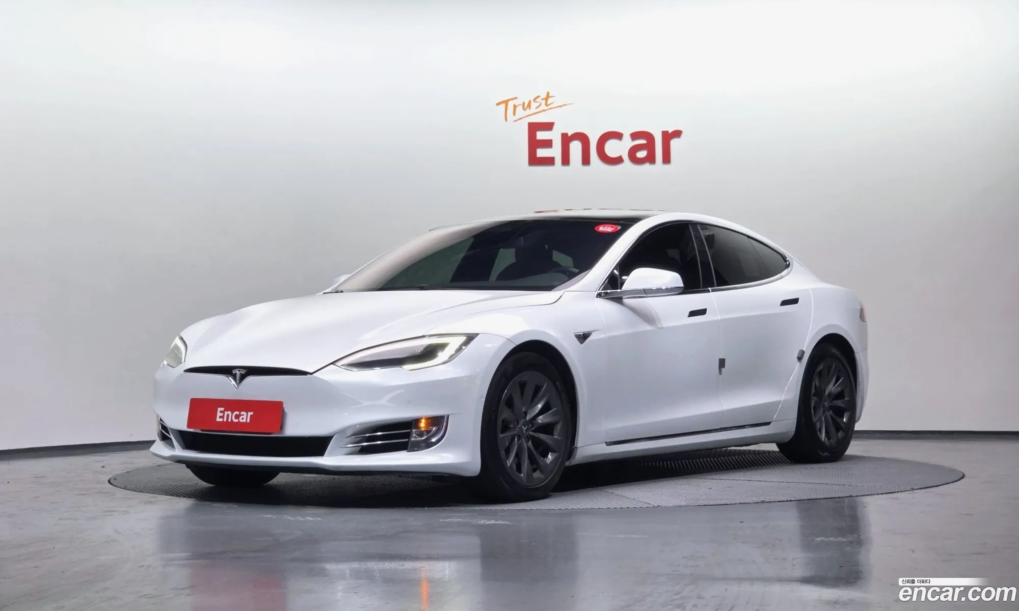 Tesla Model S 2020 5YJSA1E24LF367656 — 8