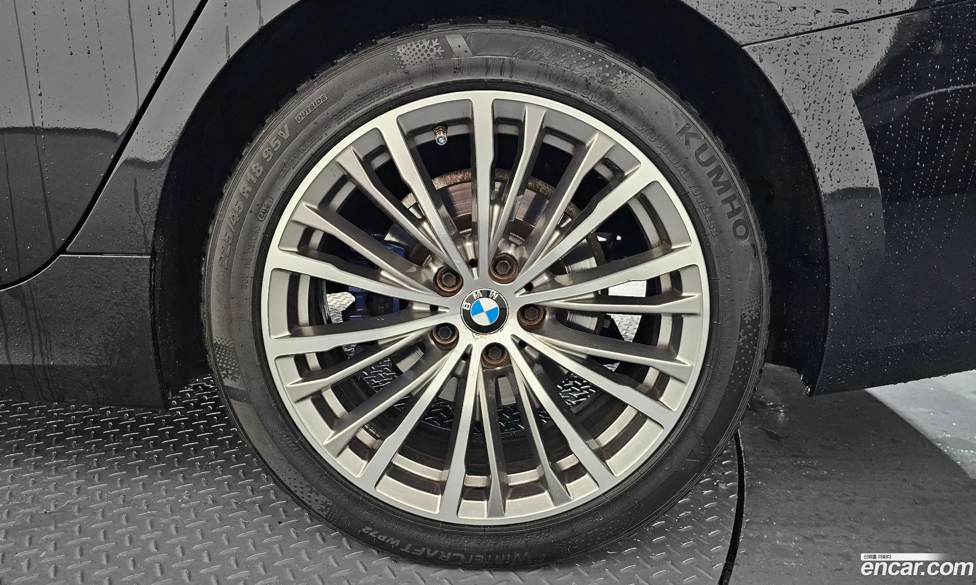 BMW 3 Series 2020 — 3