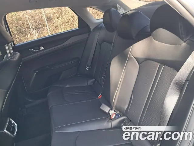 Kia K5 2025 — 9