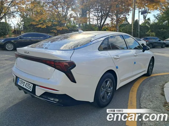 Kia K5 2025 — 2