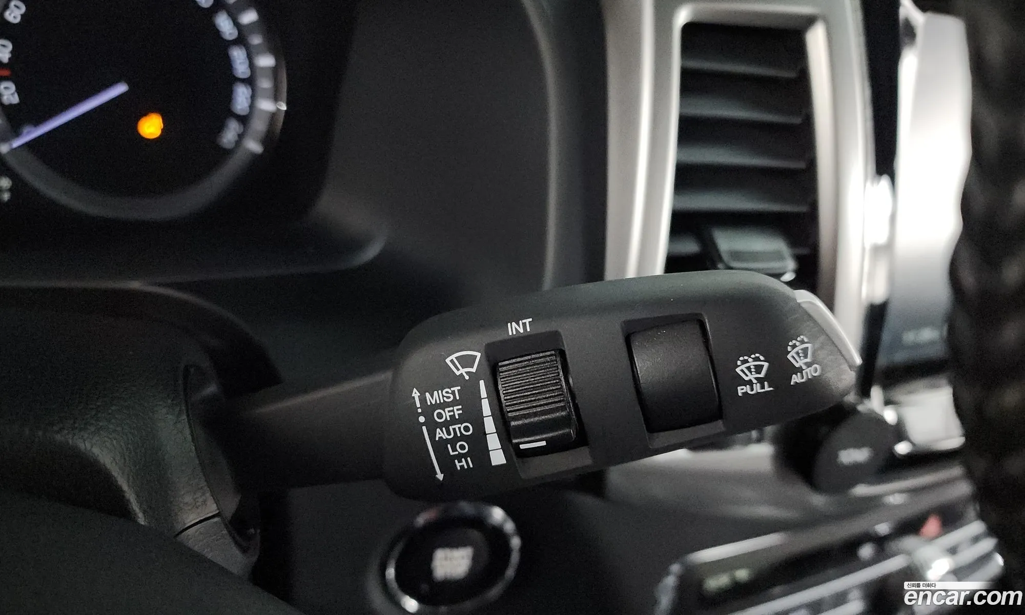 KG Mobility (SsangYong) Rexton Sports Khan 2019 — 10