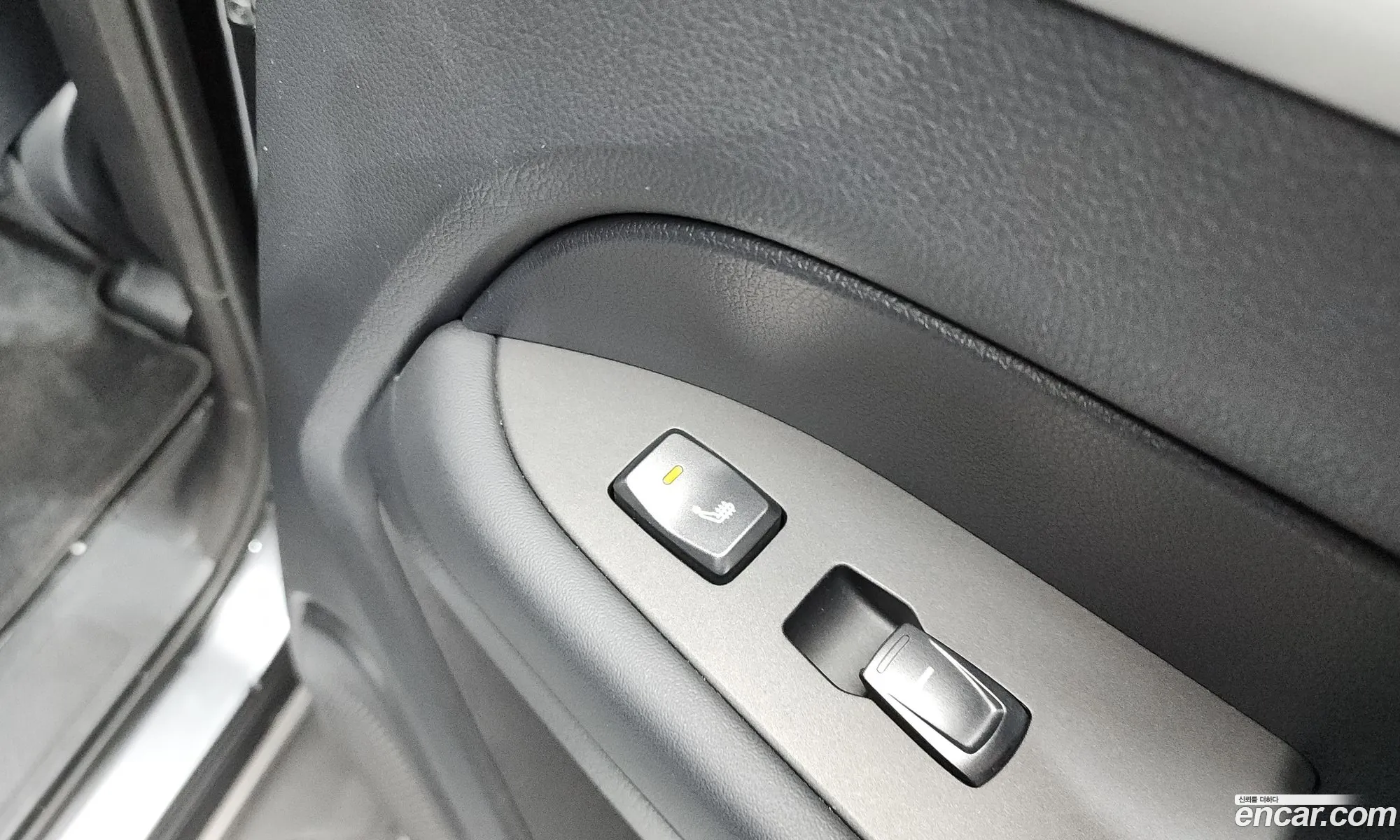 KG Mobility (SsangYong) Rexton Sports Khan 2019 — 11