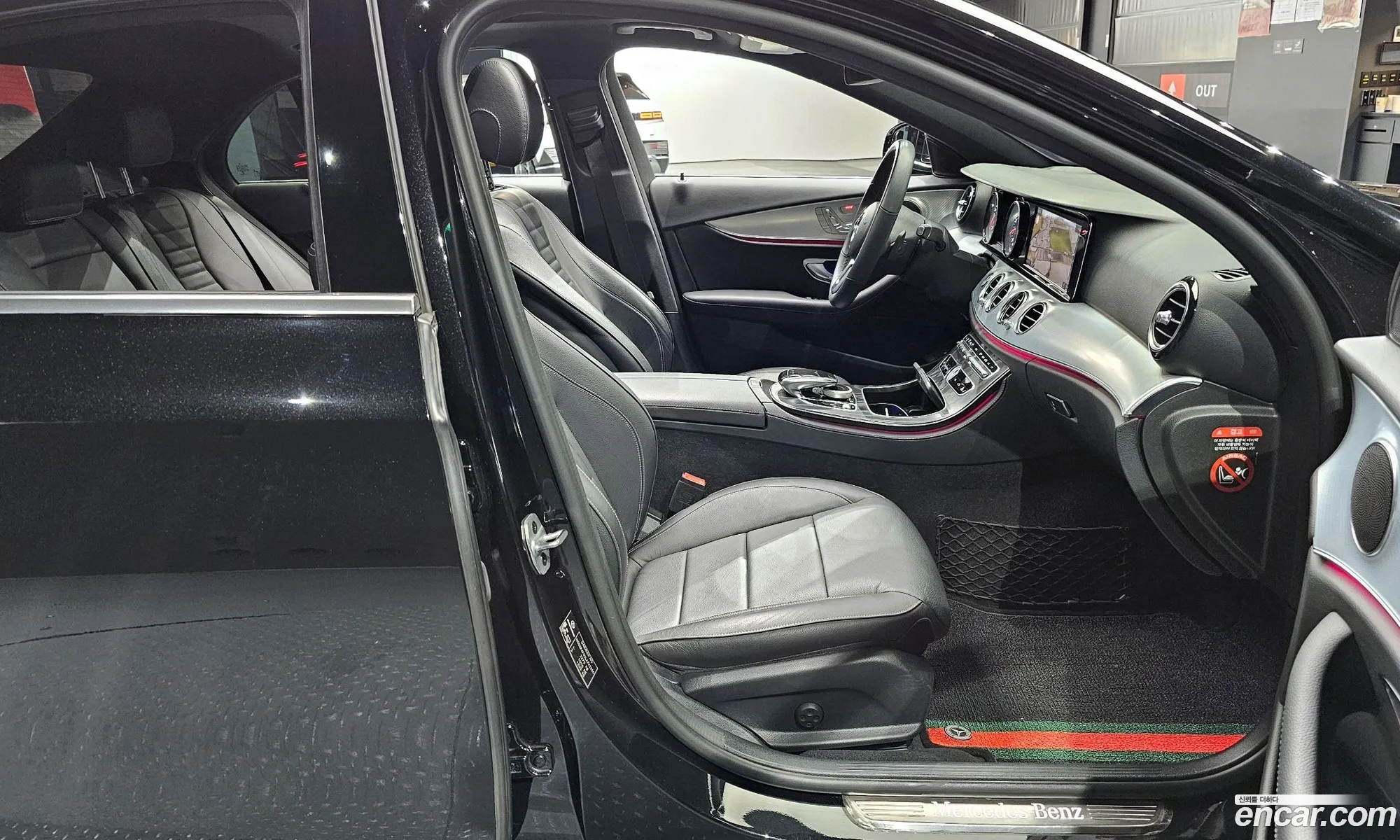 Mercedes-Benz E-Class W213 2019 WDDZF4FB2LA742250 — 11