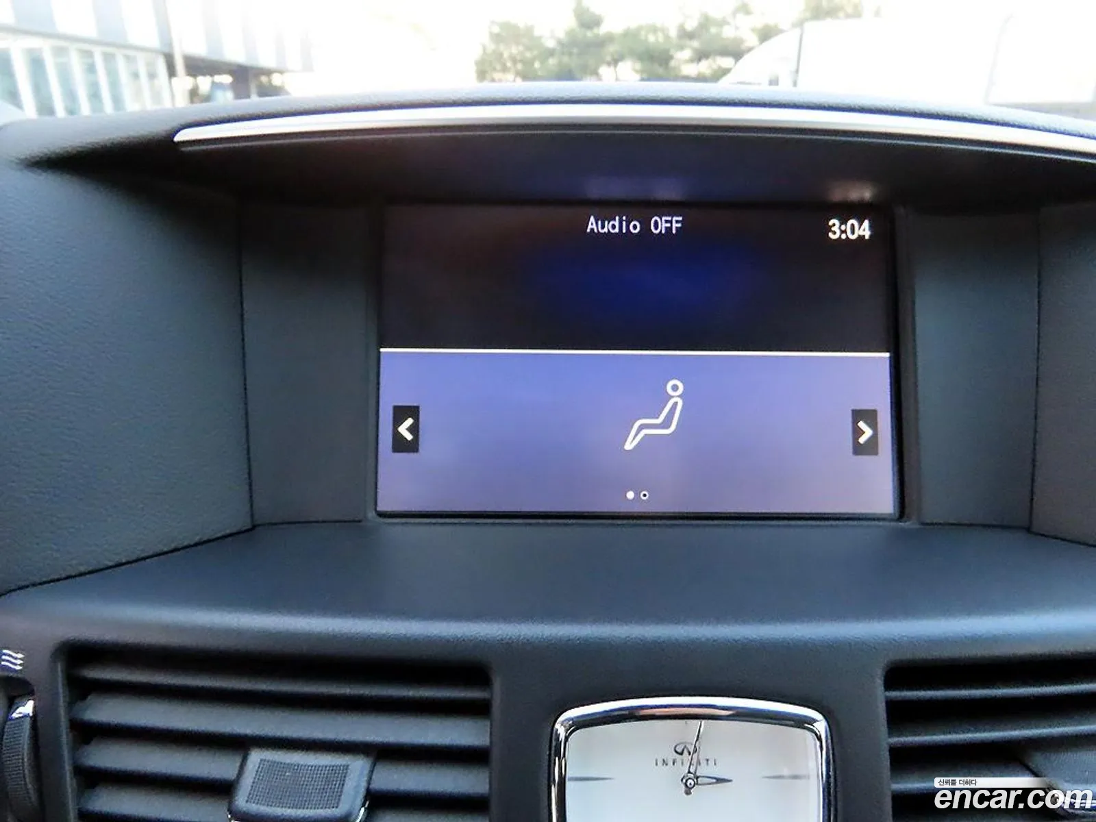 Infiniti Q70 2019 — 7