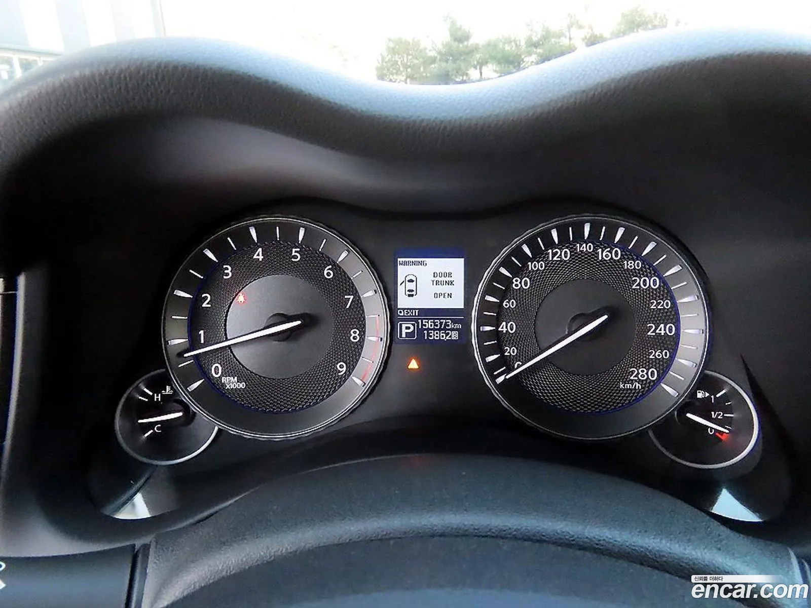 Infiniti Q70 2019 — 15