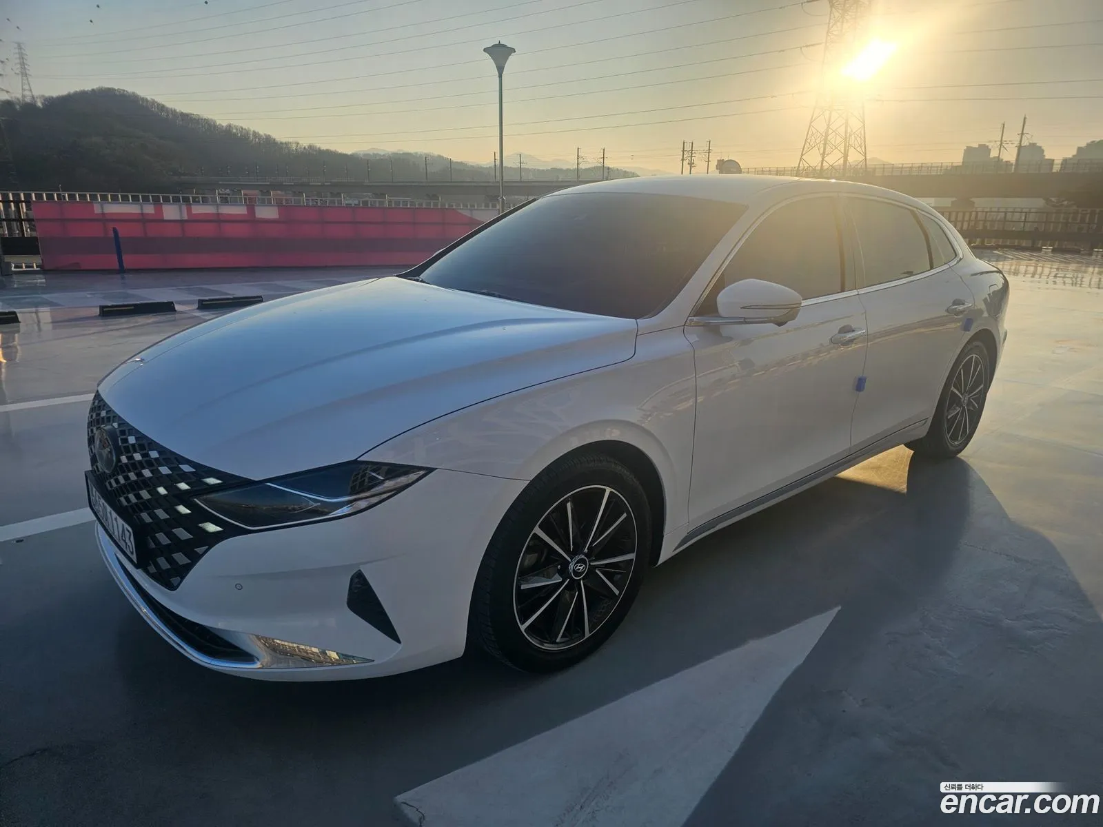 Hyundai Grandeur IG 2022 — 15