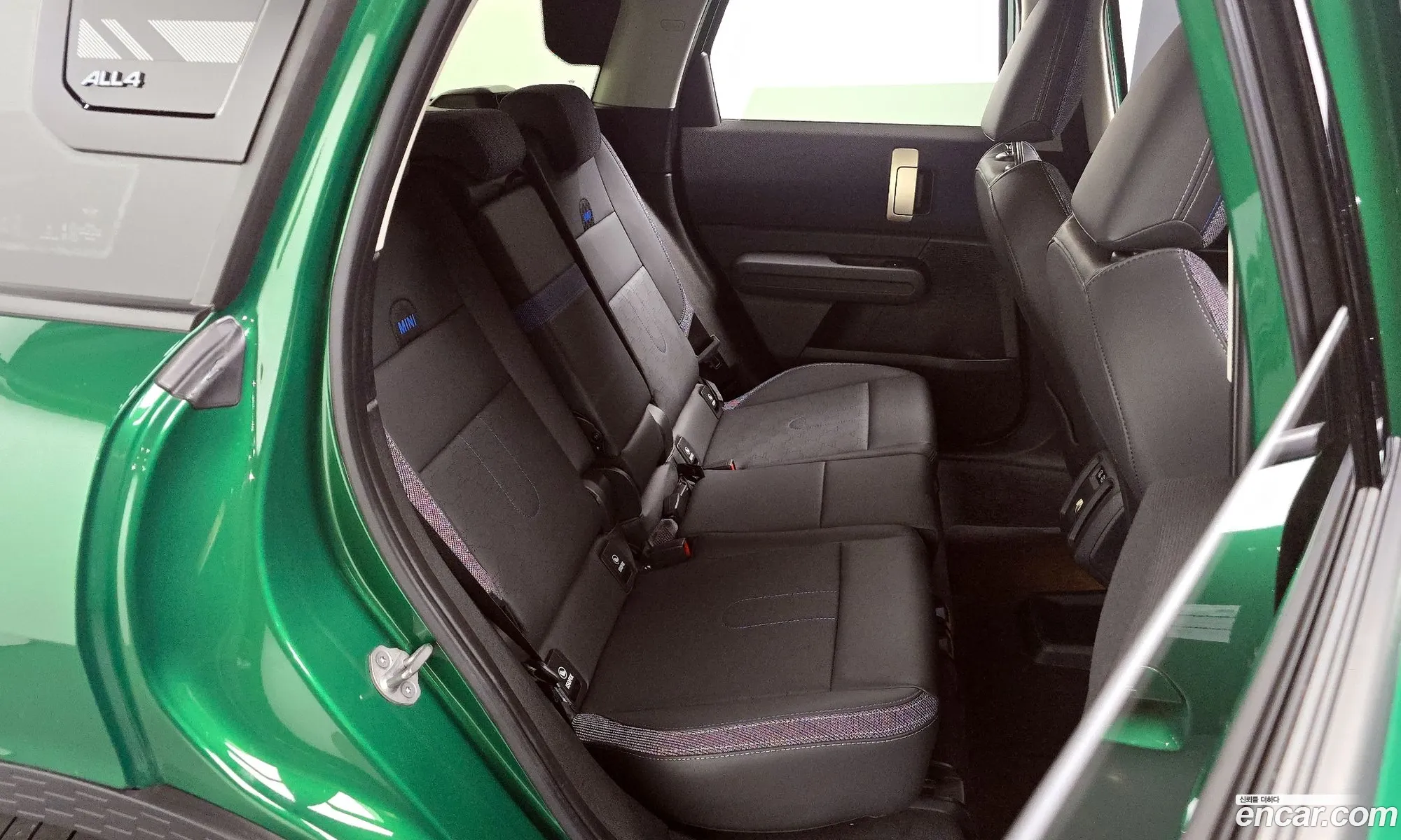 Mini Cooper S Countryman 2024 — 12