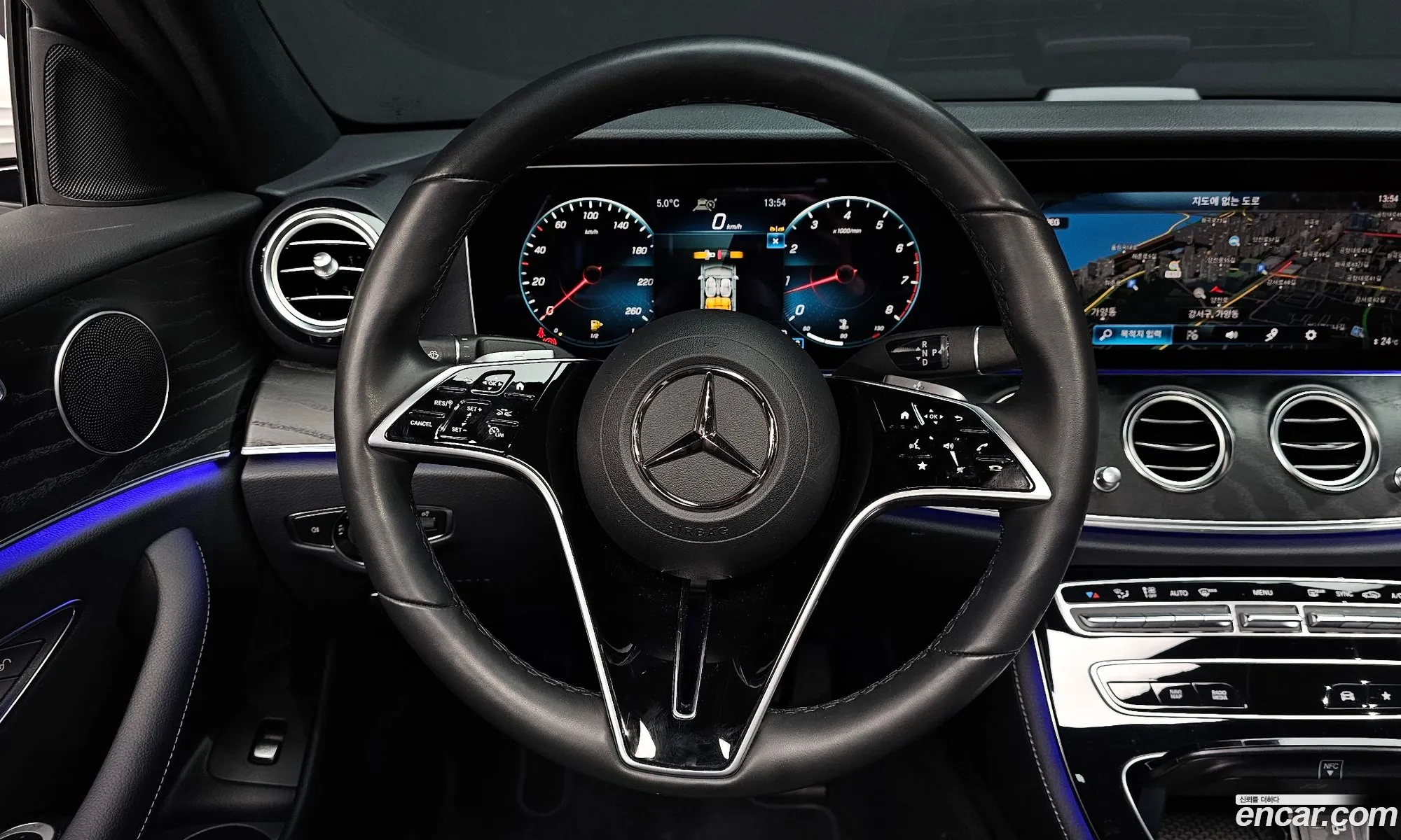 Mercedes-Benz E-Class W213