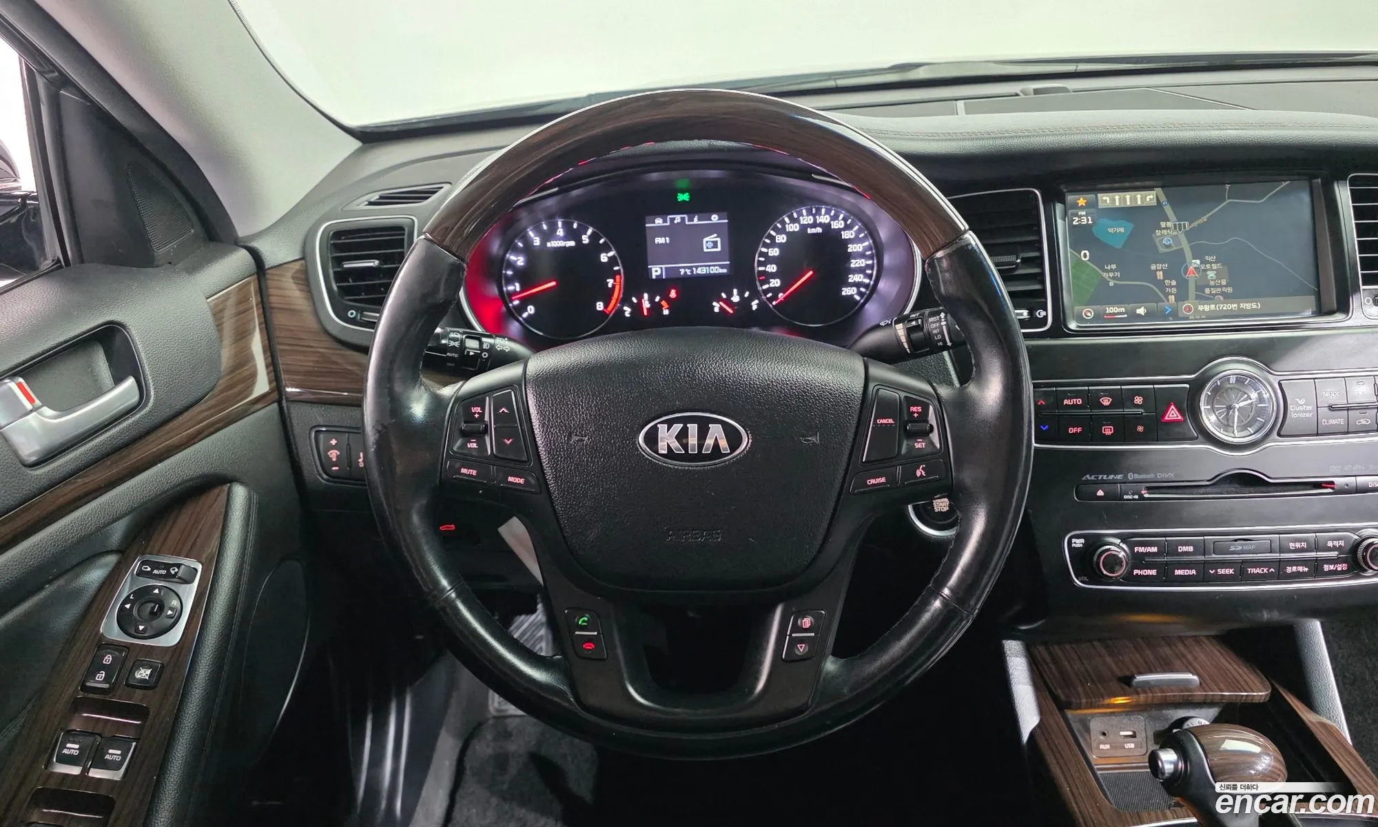 Kia K7 2015 — 7