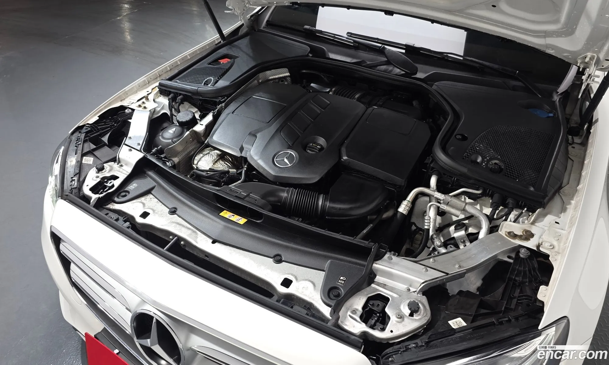 Mercedes-Benz E-Class W213 2020 W1KZF0EB4LA839363 — 20
