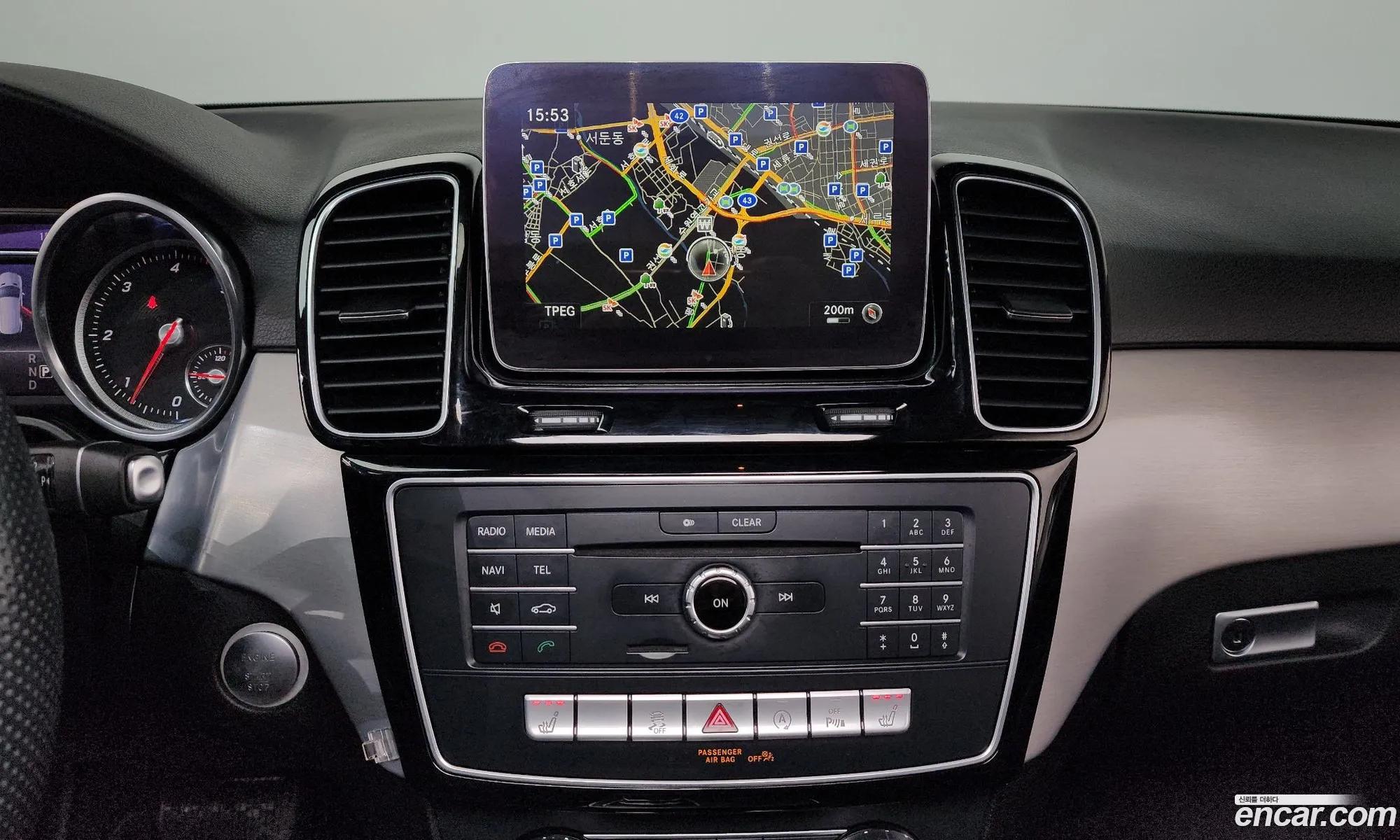 Mercedes-Benz GLE-Class W166 2018 — 4