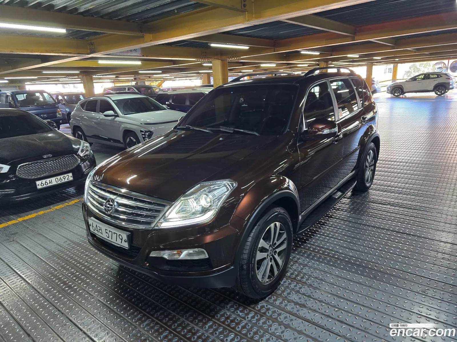 KG Mobility (SsangYong) Rexton W 2014 — 14