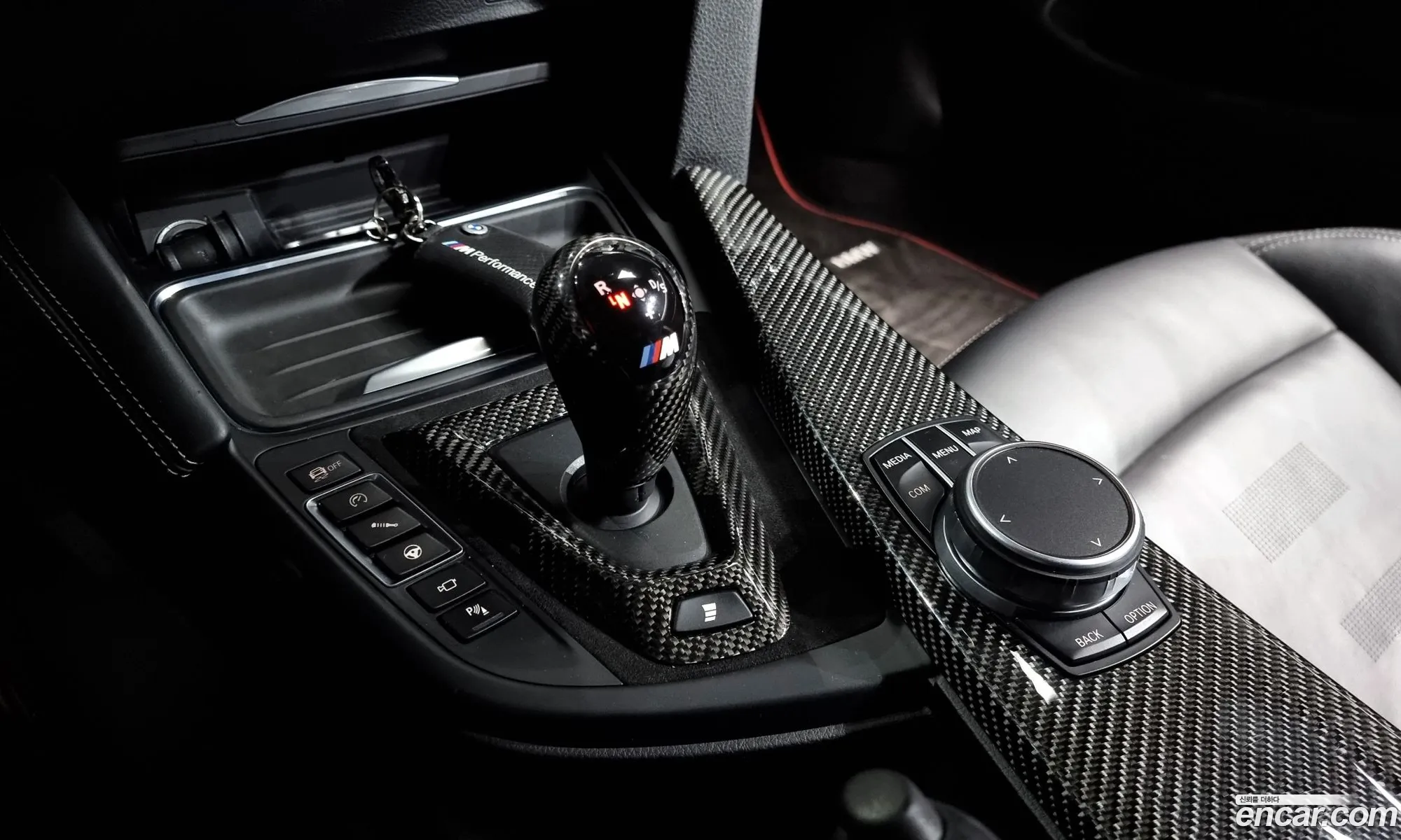 BMW M4 2019 11111111111111111 — 9