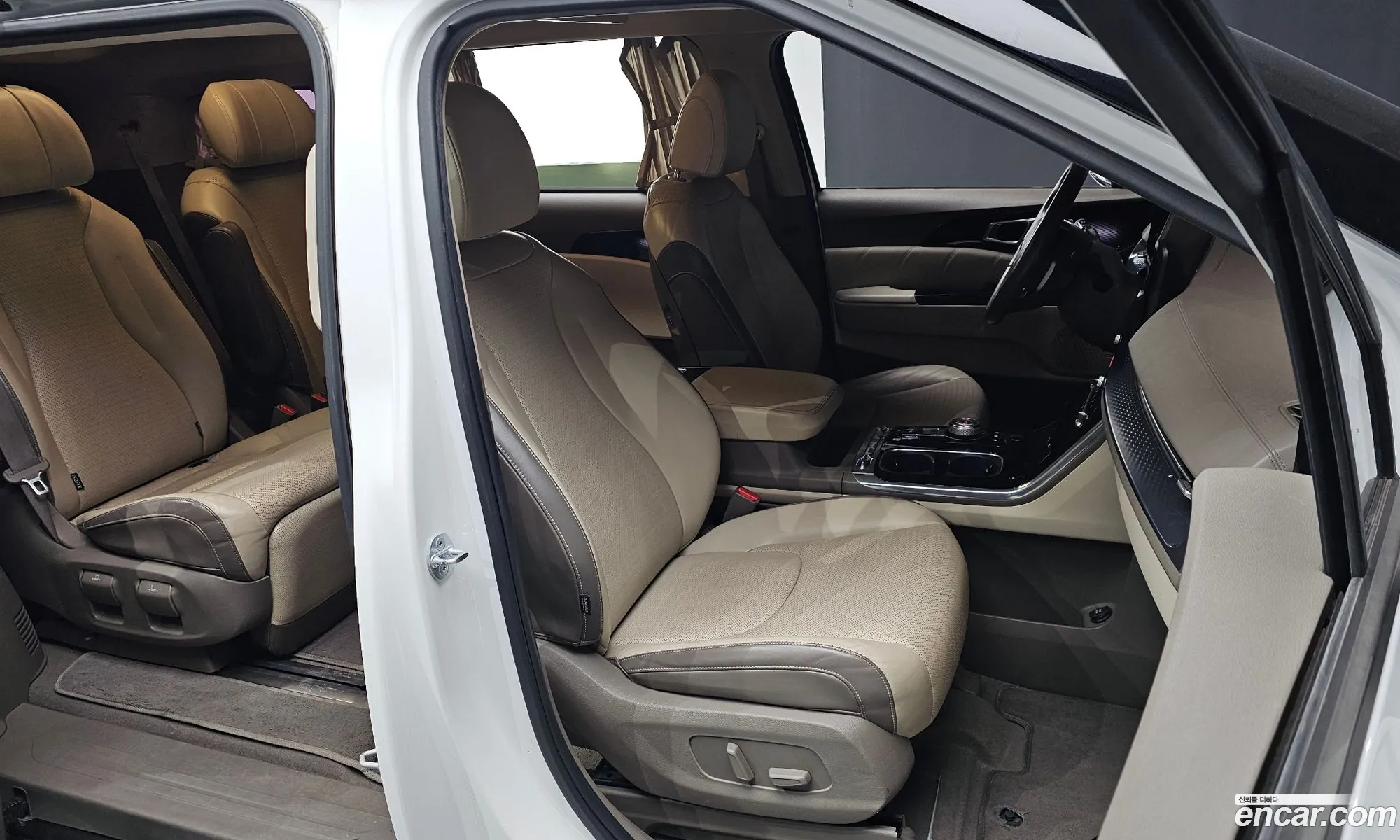 Kia Carnival 2021 KNANE813BMS063746 — 11