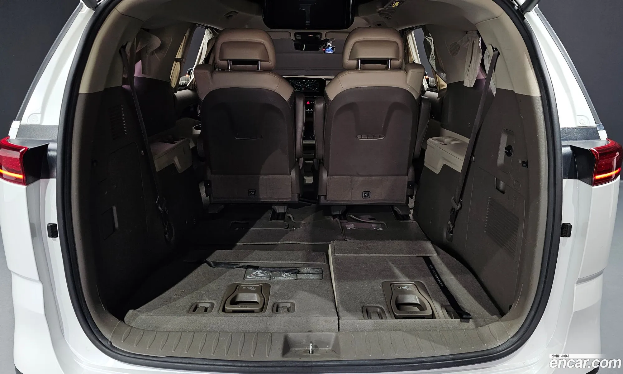 Kia Carnival 2021 KNANE813BMS063746 — 9