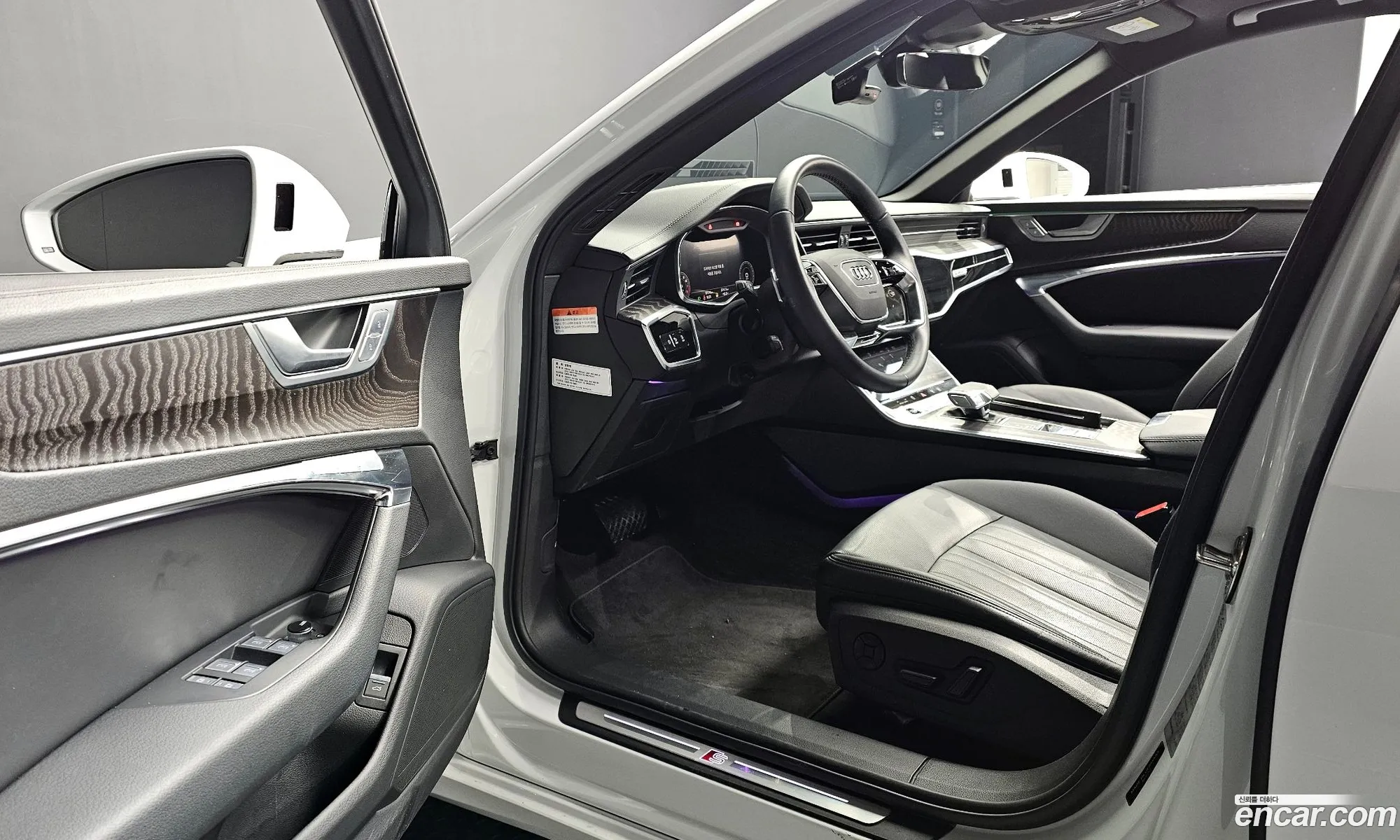 Audi A6 2023 WAUZZZF28PN031100 — 10