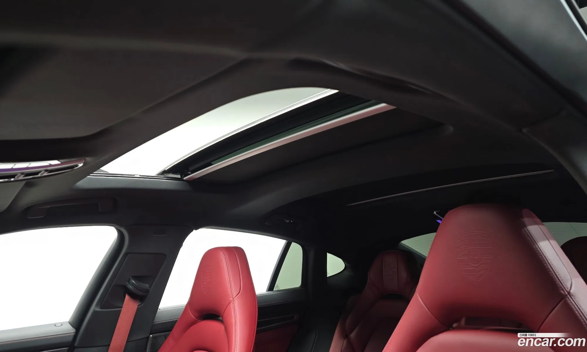 Porsche Panamera 2023 — 12