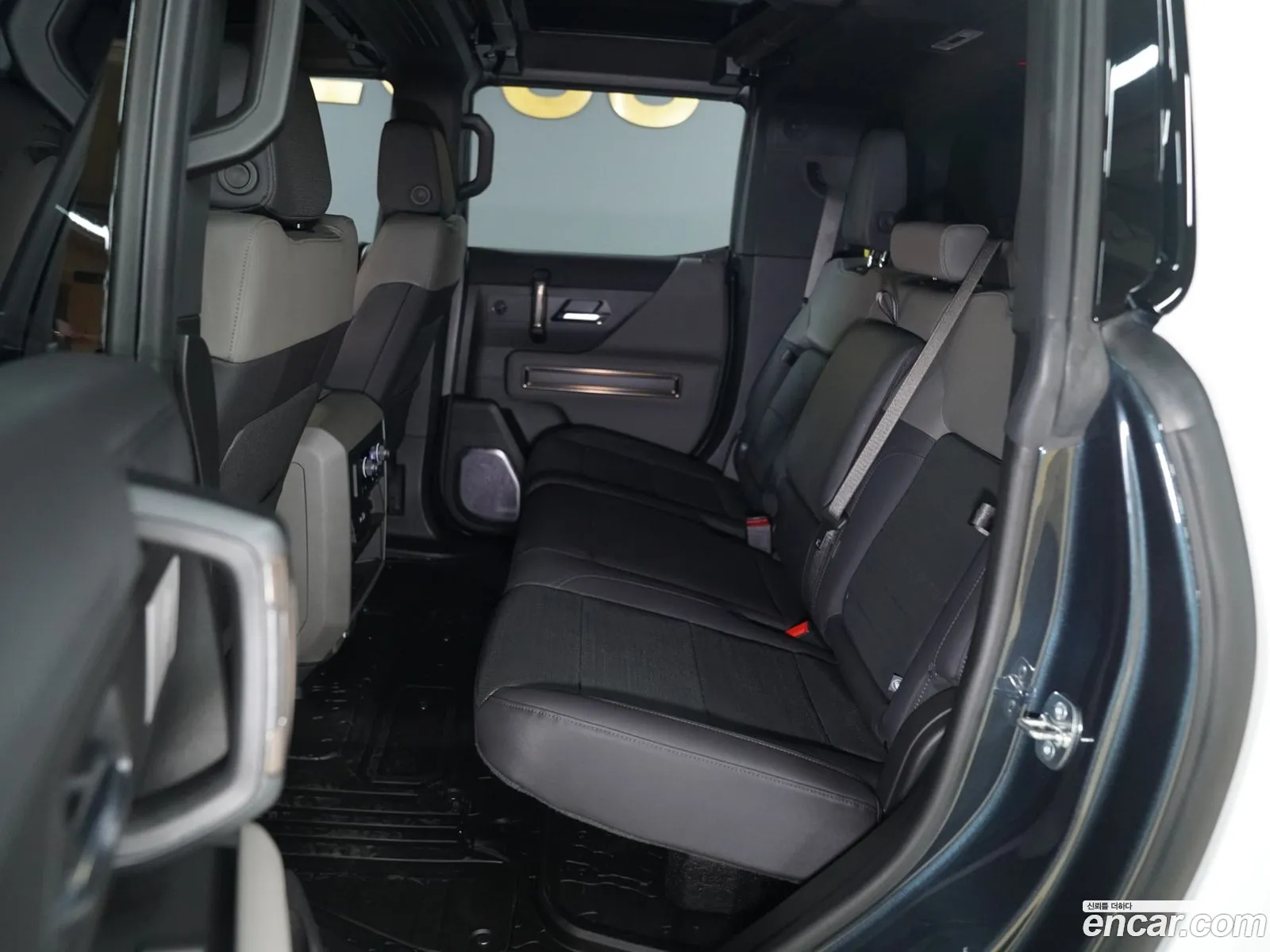 GMC Hummer EV 2025 — 11