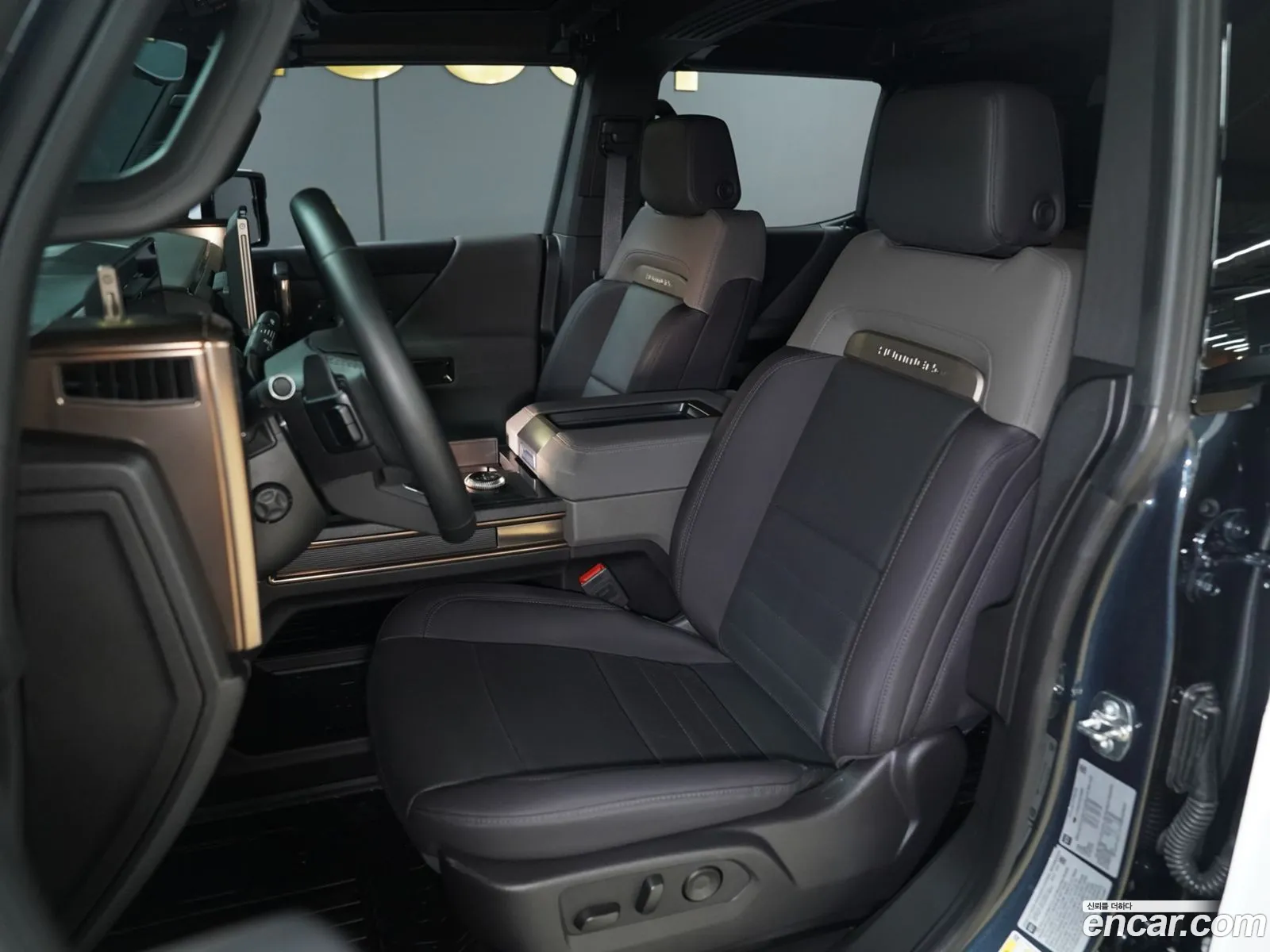 GMC Hummer EV 2025 — 13