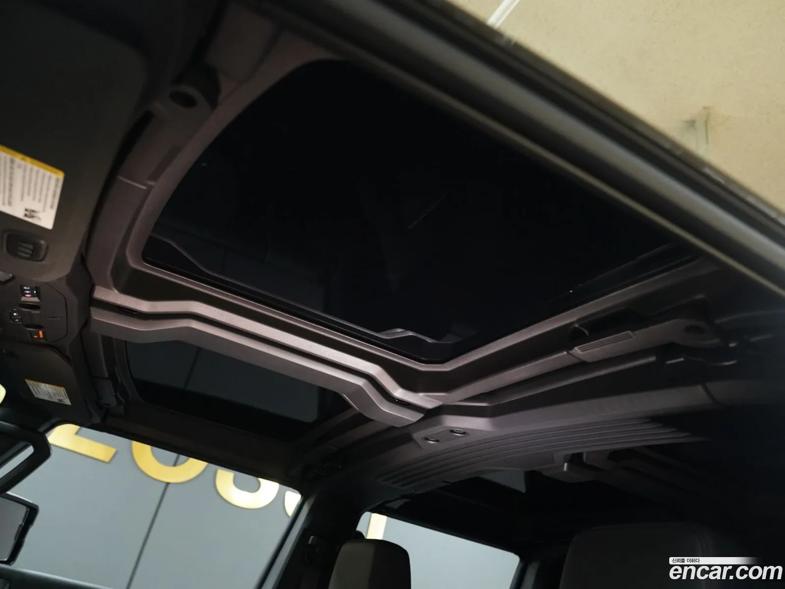 GMC Hummer EV 2025 — 8