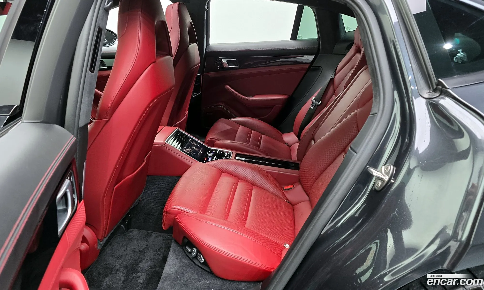 Porsche Panamera 2019 WP0AE2979KL124769 — 15